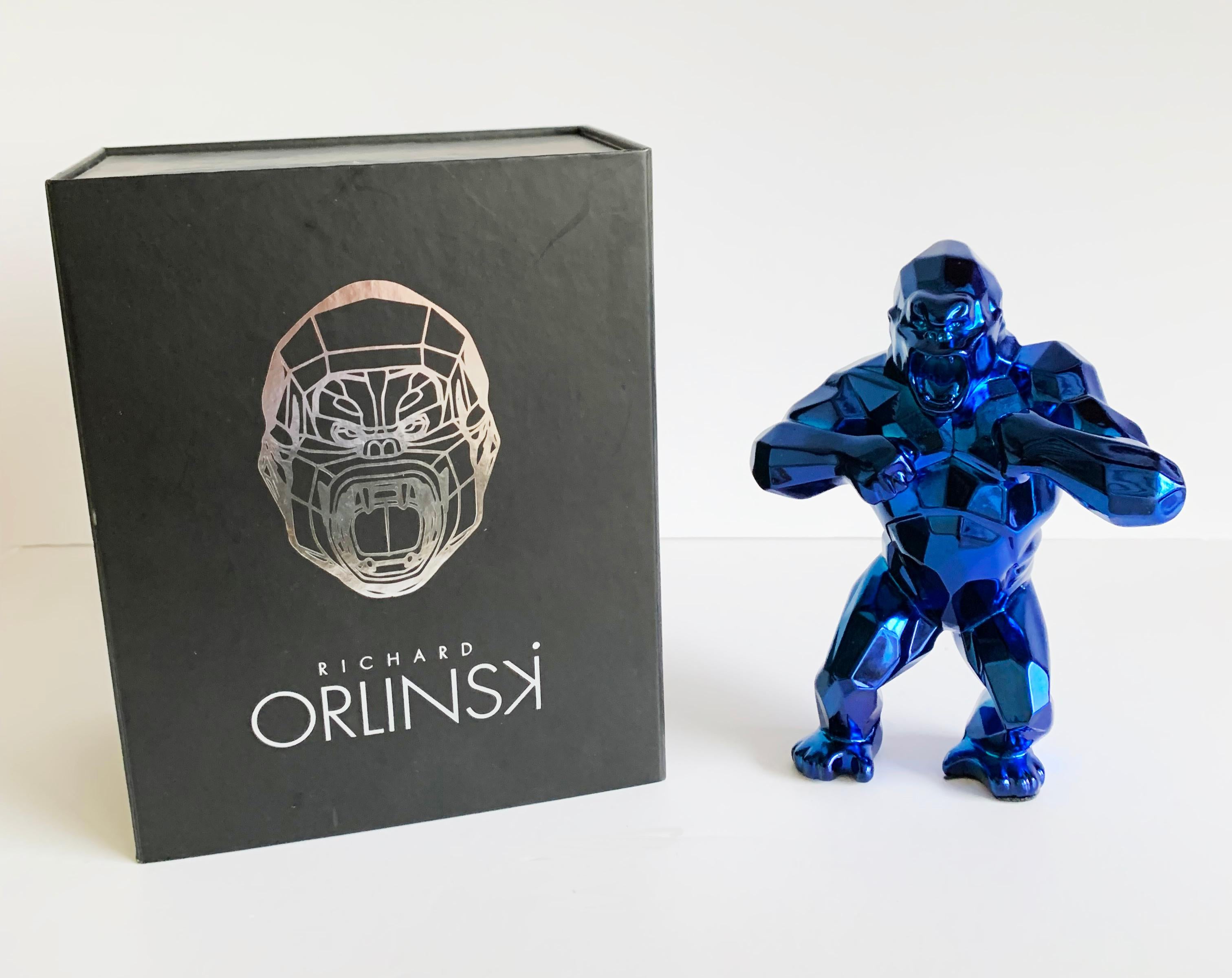 Kong Spirit sculpture - Richard Orlinski

In blue resin
With original box and certificate of authenticity
2019
Size : 13,5cm 

690€.