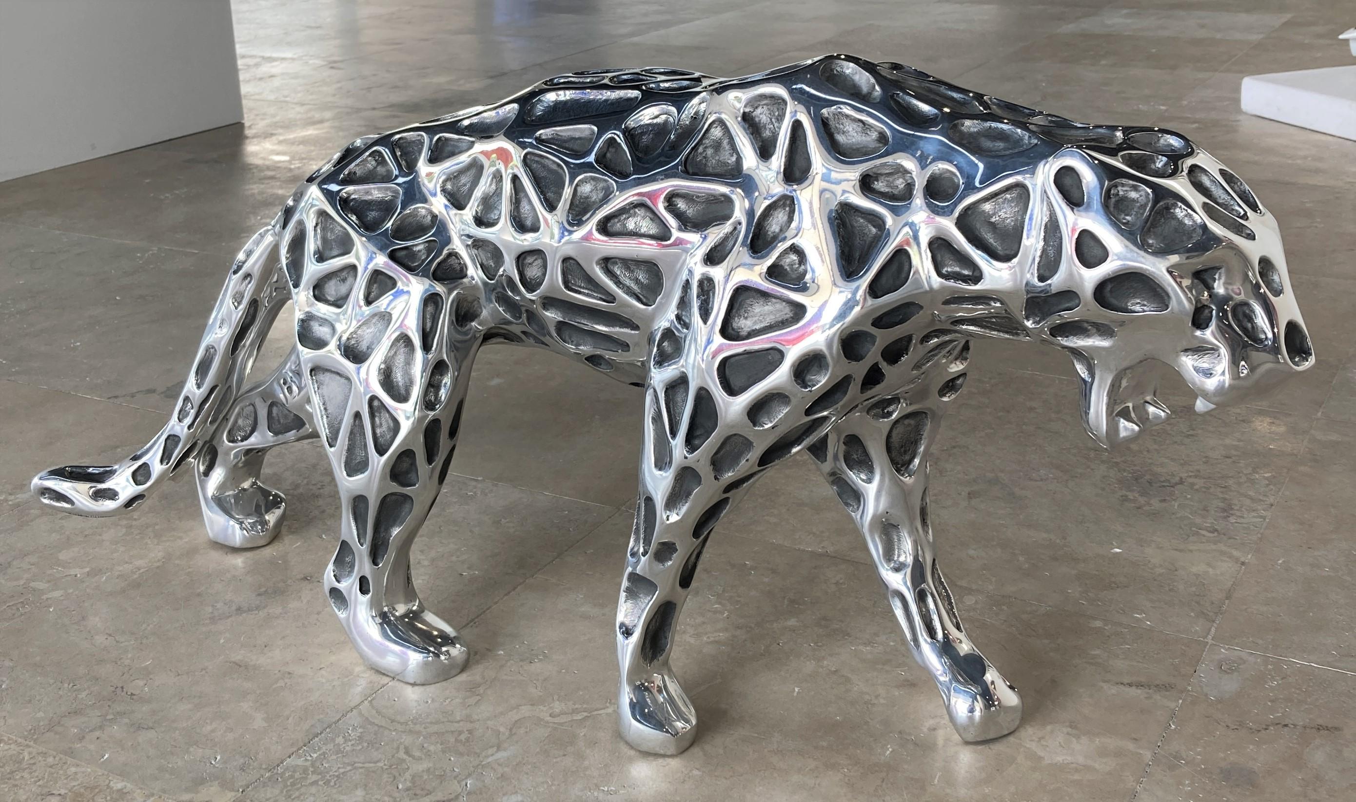 Richard Orlinski Figurative Sculpture - Panthere Dentelle fond plat aluminium 80cm 7/8
