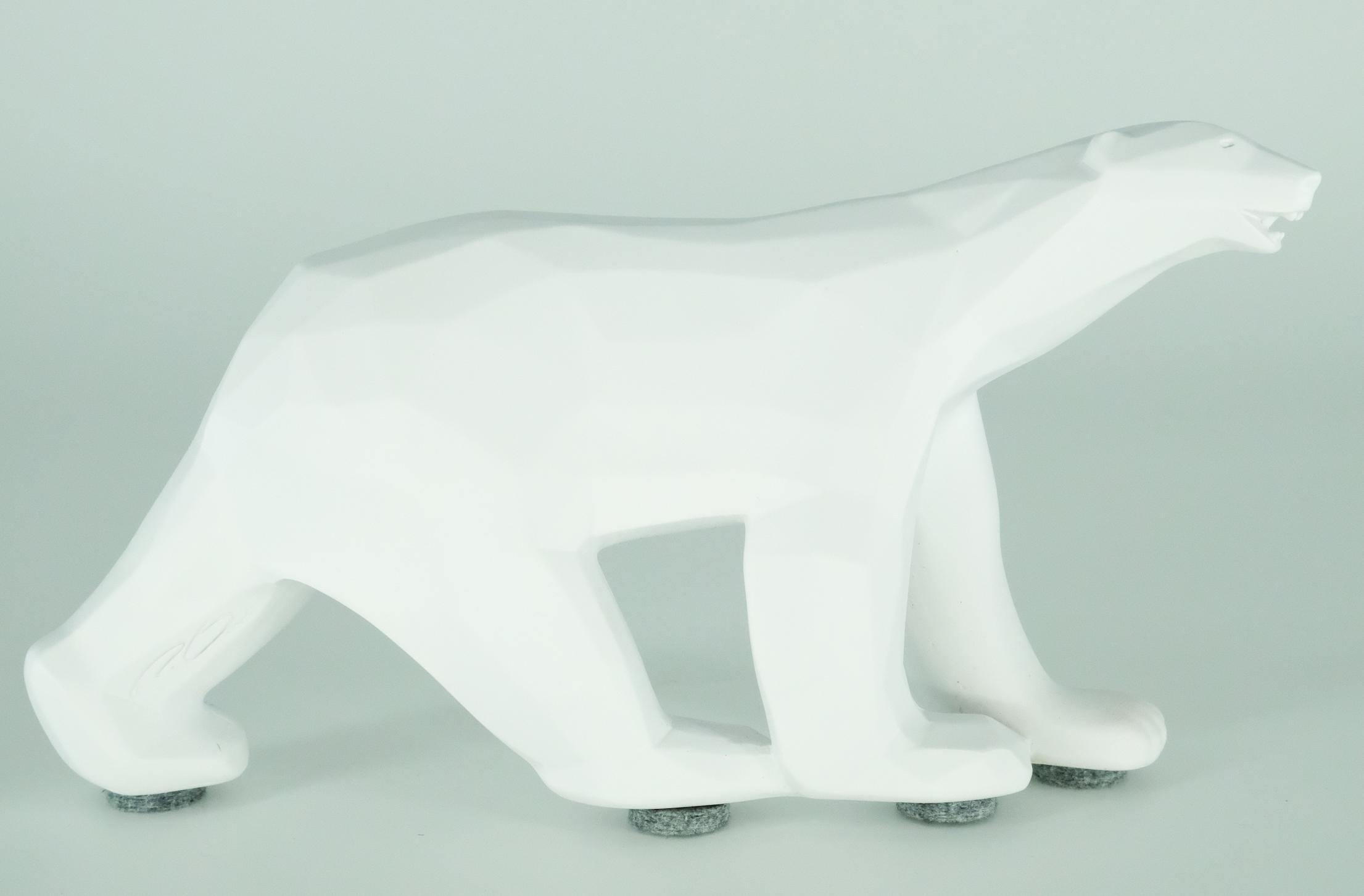 Figurative Sculpture Richard Orlinski - Ours Pompon  (édition blanche) - Sculpture dans sa boîte d'origine avec certificat d'artiste