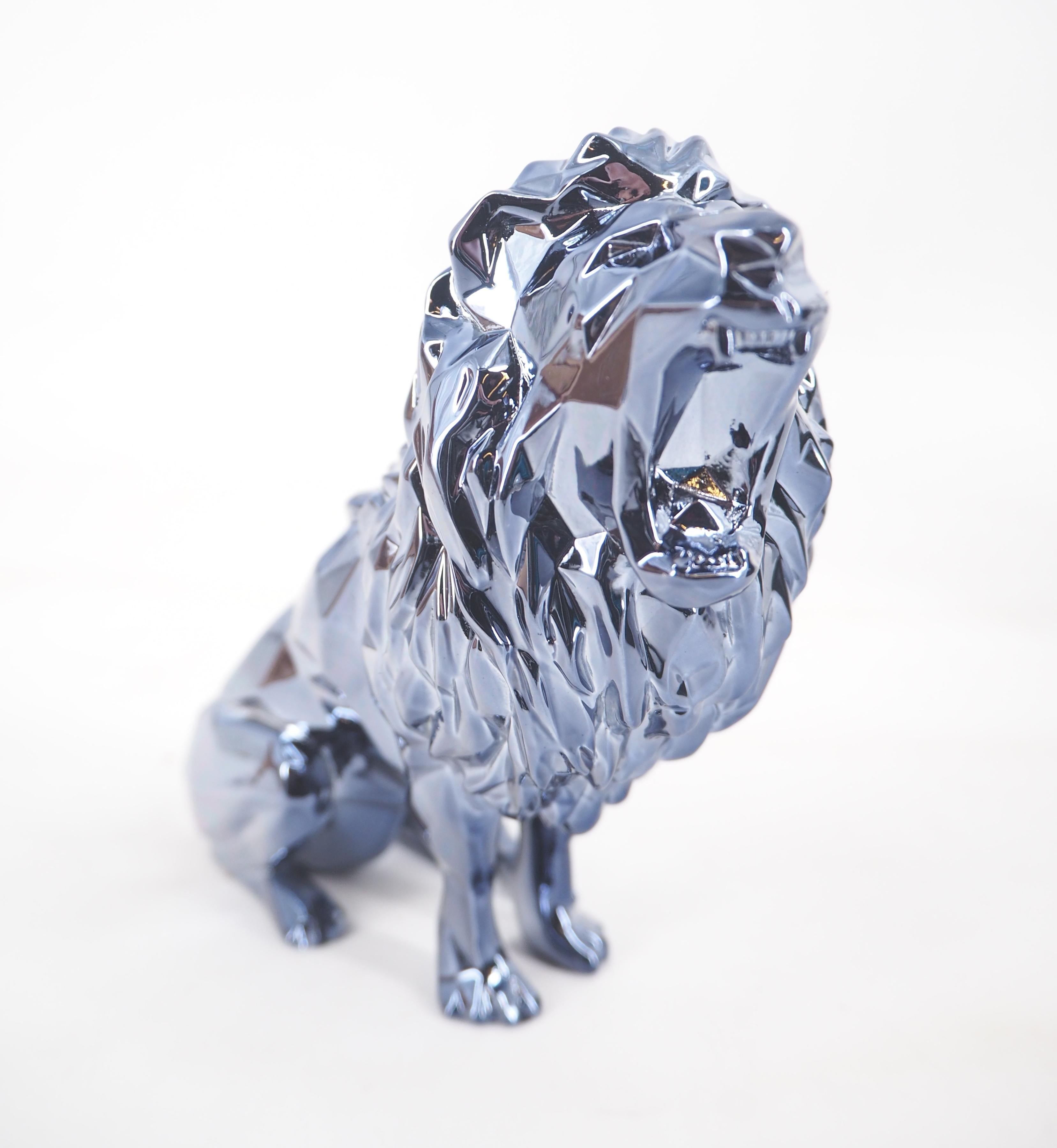 Richard Orlinski Figurative Sculpture - Roaring Lion Spirit (Petrol edition) - Sculpture