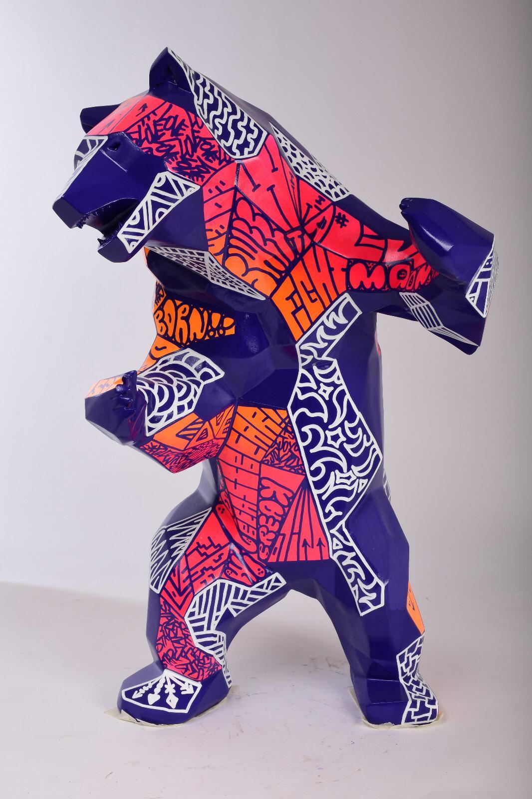 Richard Orlinski Figurative Sculpture - Standing Bear Tag (Ours Debut)