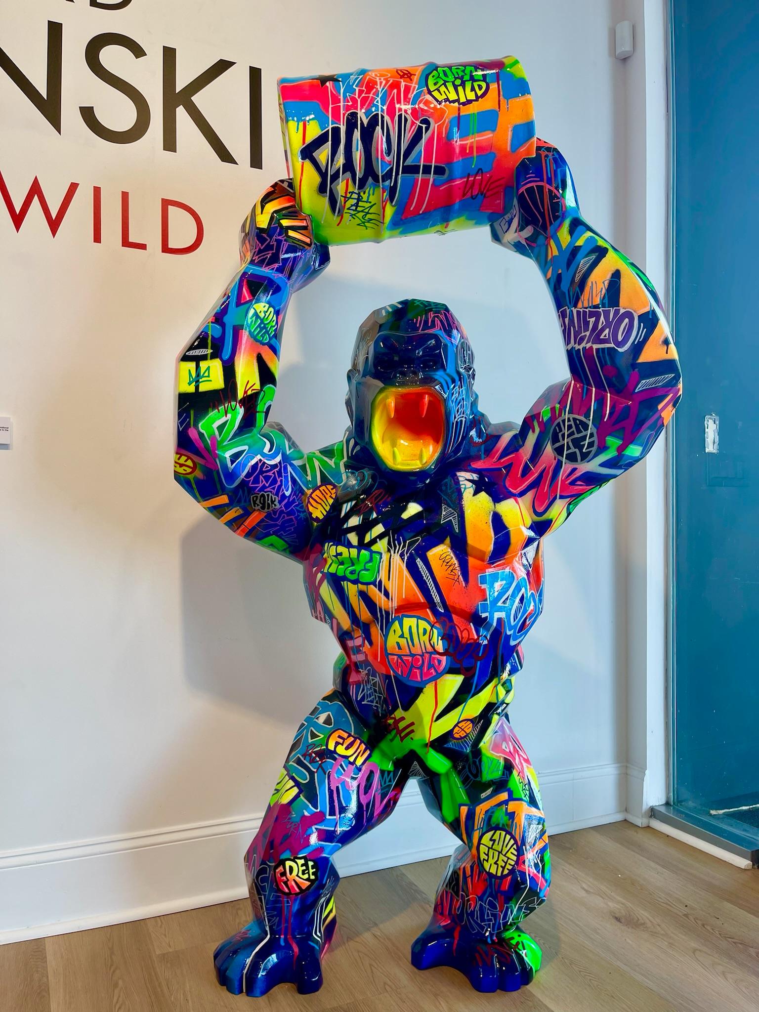 Wild Kong Oil - TAG Graffiti - Sculpture by Richard Orlinski