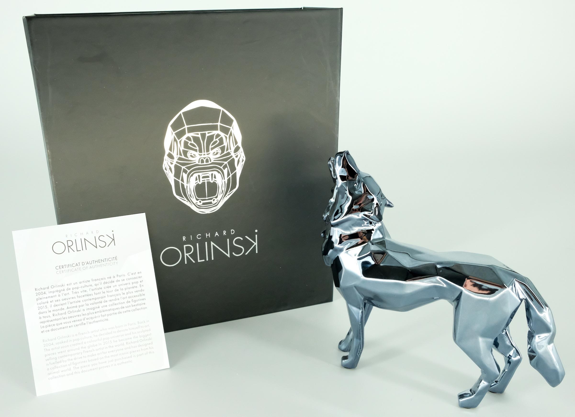 Wolf Spirit (Pearl Grey Edition) - Sculpture in original box with artist coa For Sale 1