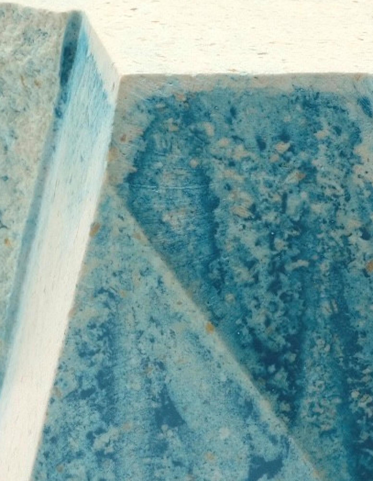 Headland Swell 3 di Richard Perry -Scultura astratta, pietra istriana, colorata in vendita 6