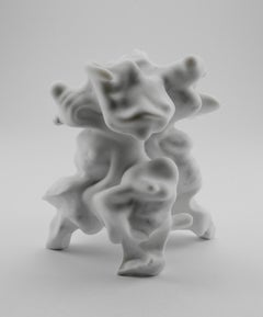 Sculpture organique et abstraite Selene de Richard Perry, marbre de Carrare, blanc