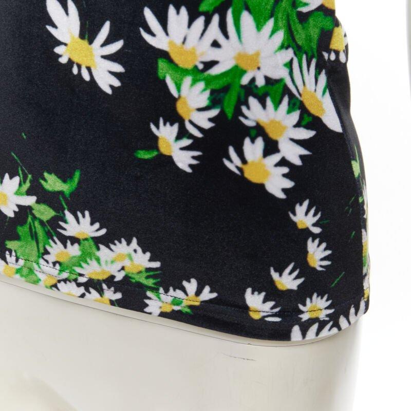 RICHARD QUINN black white green daisy floral print velvet short sleeve top S For Sale 3
