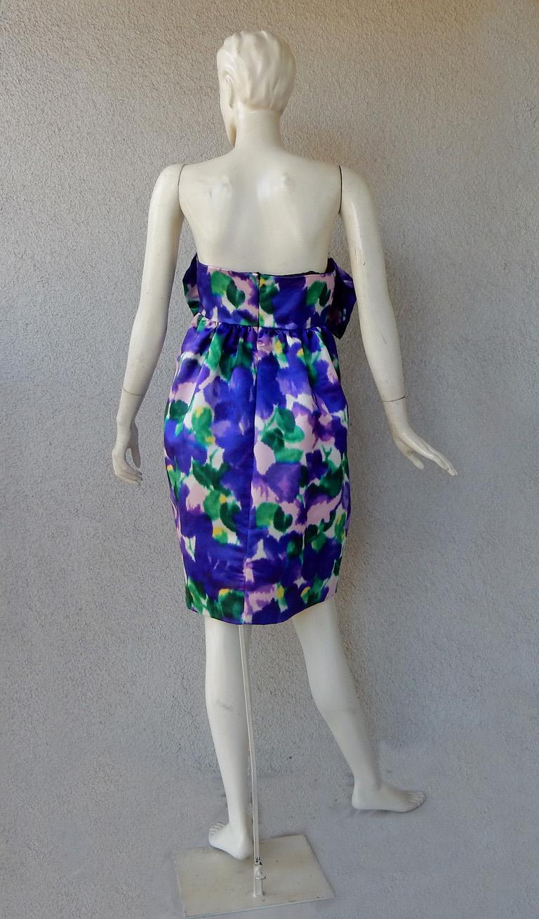 A Richard Quinn Runway Duchess Satin & Silk Coat Dress Ensemble en vente 2