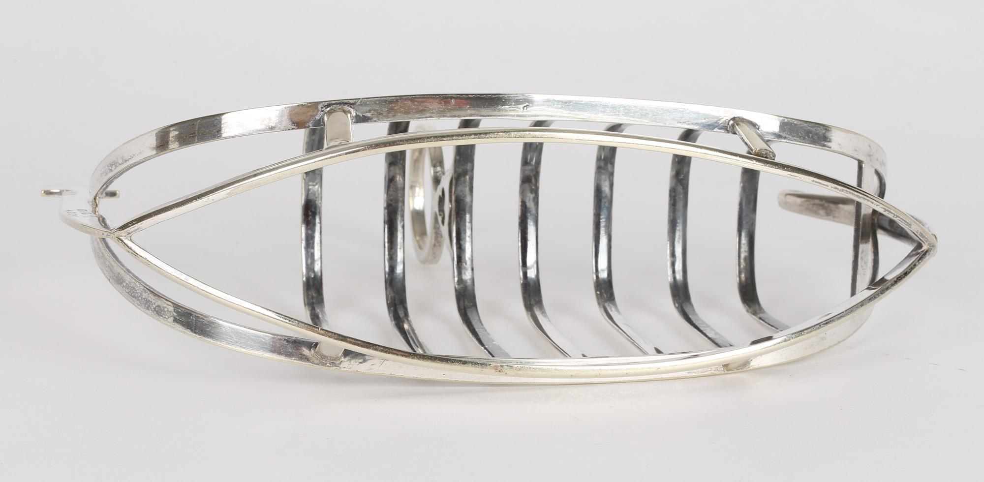 Richard Richardson Antique Sheffield Silver Plated Gondola Toast Rack In Good Condition In Bishop's Stortford, Hertfordshire