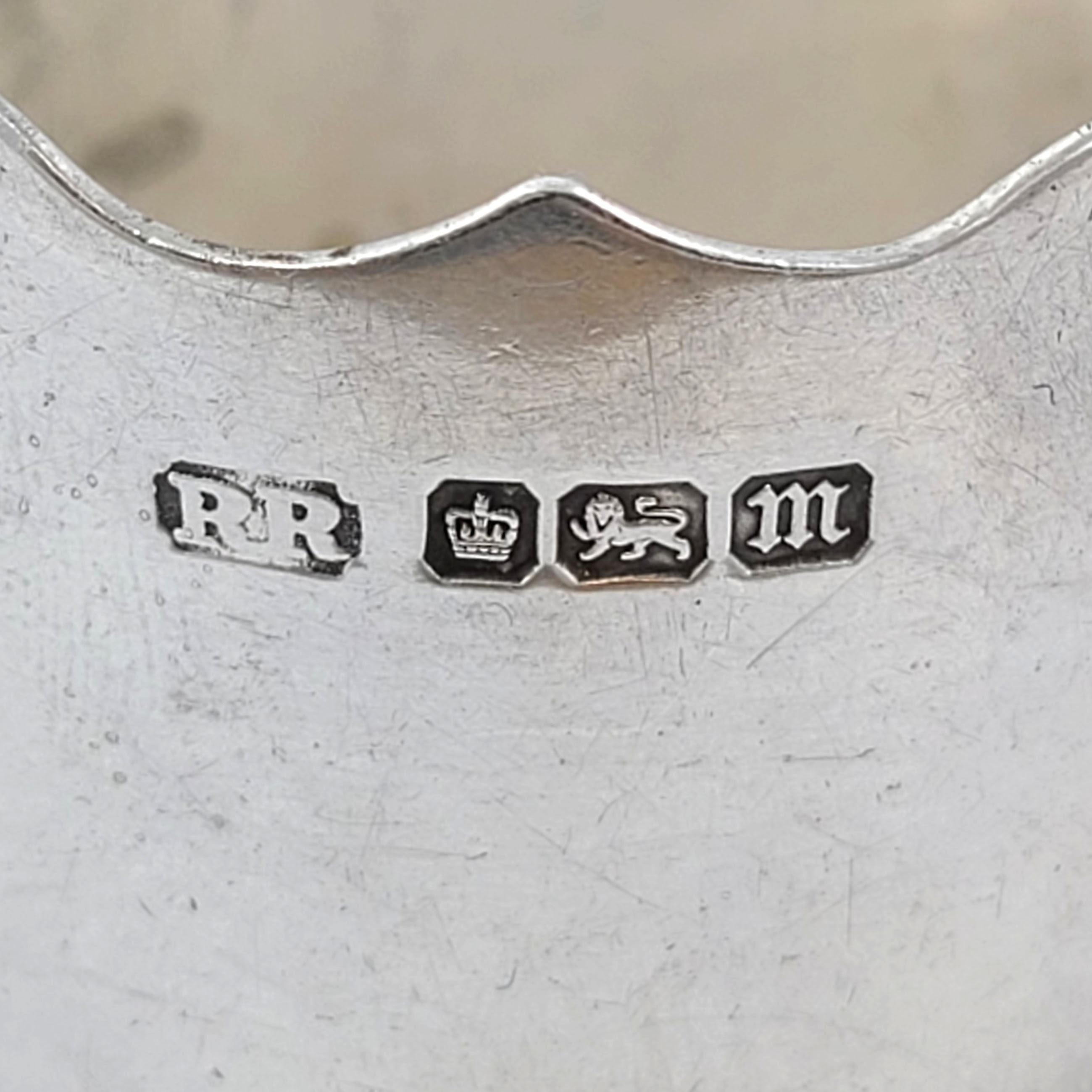 Richard Richardson Sheffield Sterling Silver Napkin Ring with Monogram For Sale 4