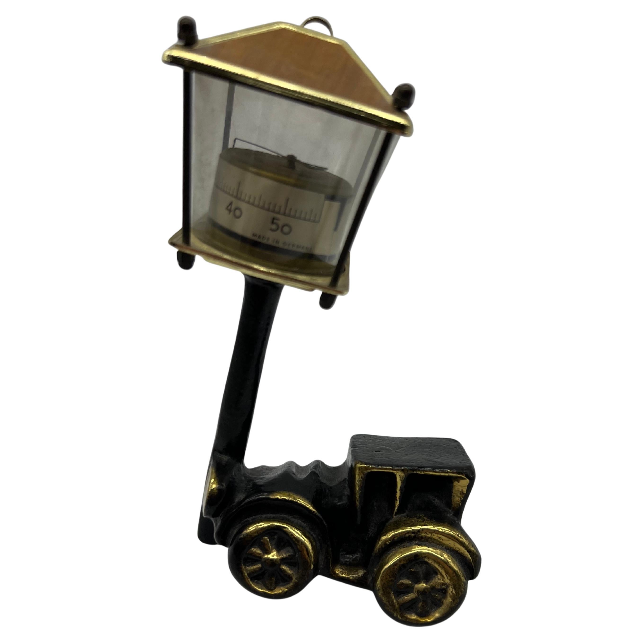 Richard Rohac, voiture avec thermomètre, 1950 en vente