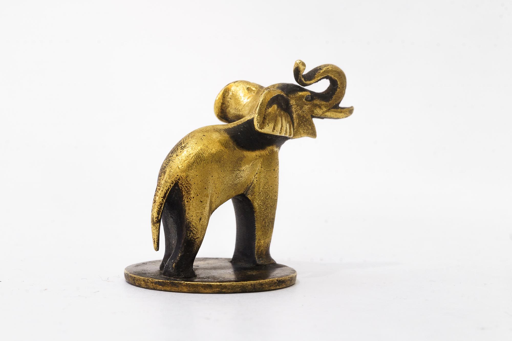 Richard Rohac elephant figurine vienna around 1950s ( marked ) In Good Condition For Sale In Wien, AT