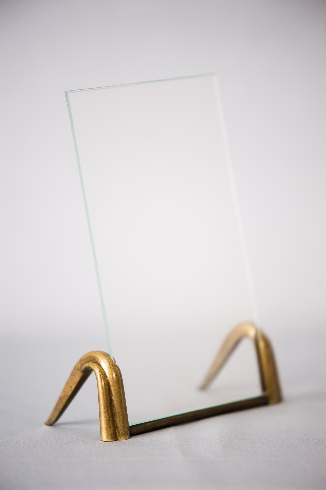 Richard Rohac picture frame ‘signed’
Brass original condition.