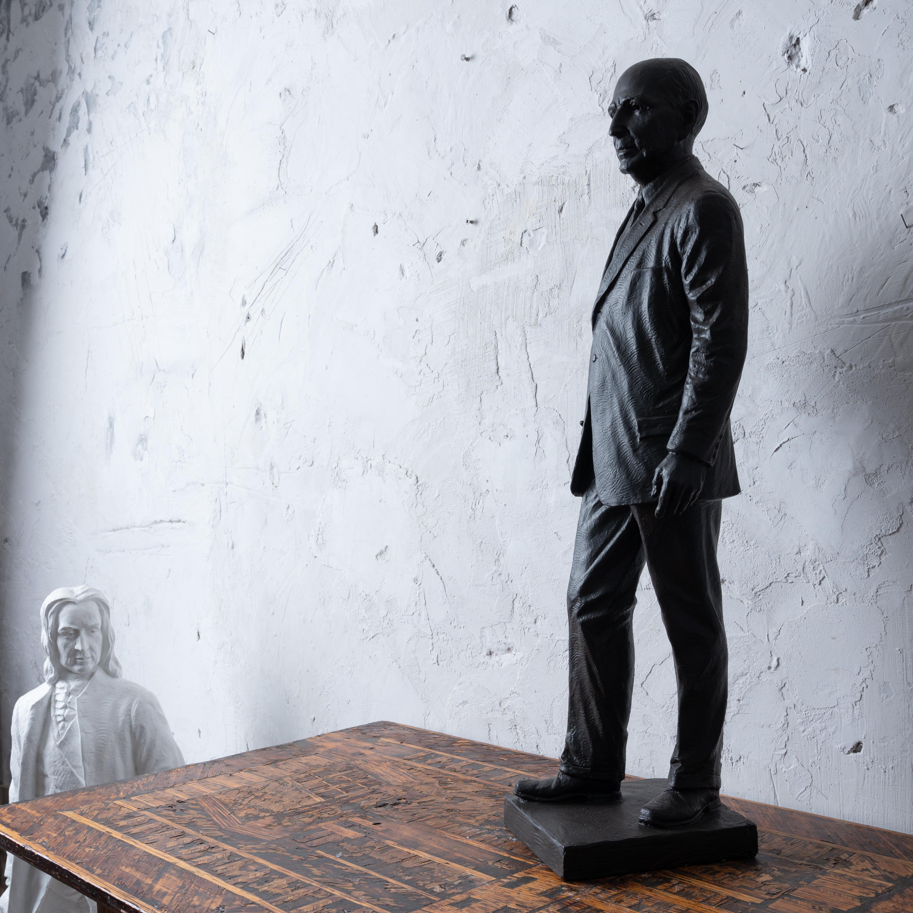 Rosario Russell Fiore
(American, 1908-1994)

A full length portrait plaster maquette of Georgia Governor and United States Senator Richard Russell Jr., circa 1975.

8 ½ inches wide by 8 inches deep by 29 inches tall


Rosario R. Fiore was a