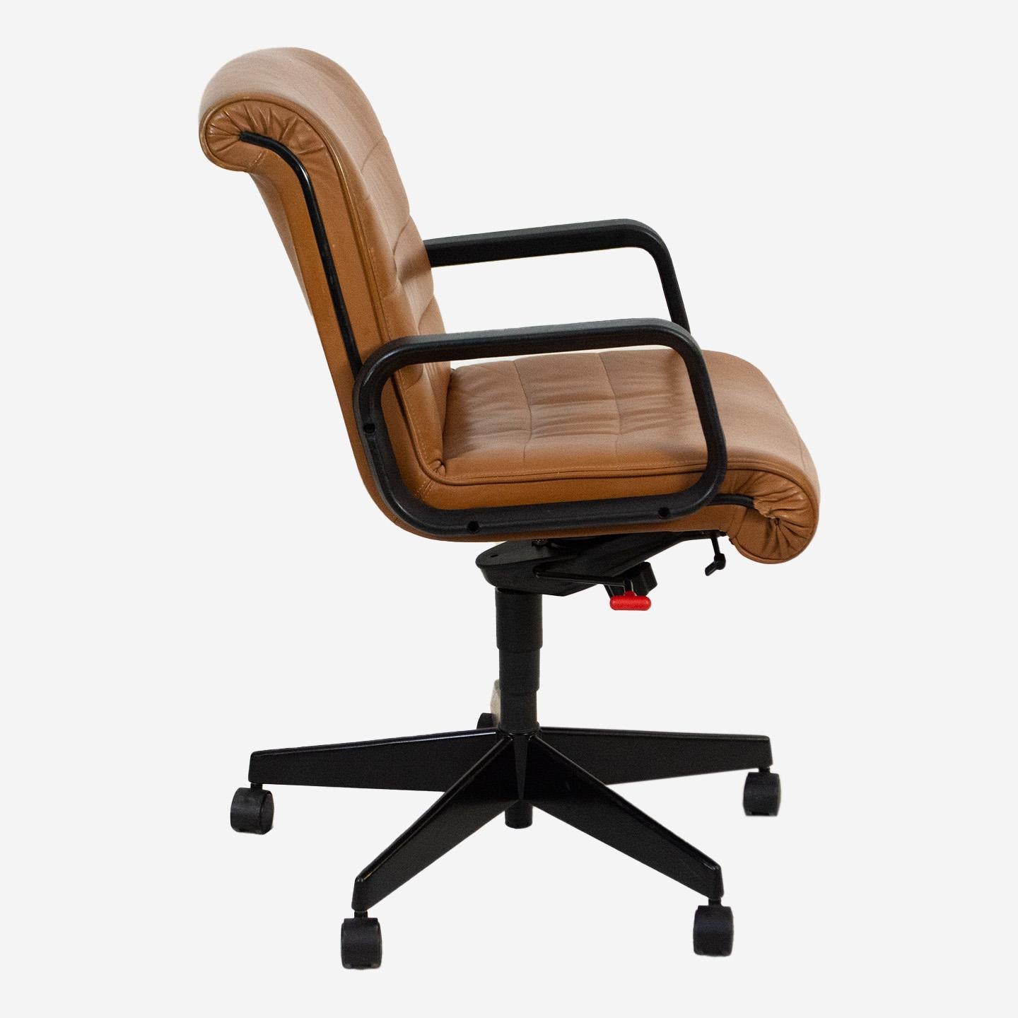 Mid-Century Modern Richard Sapper for Knoll Executive Desk Chair
