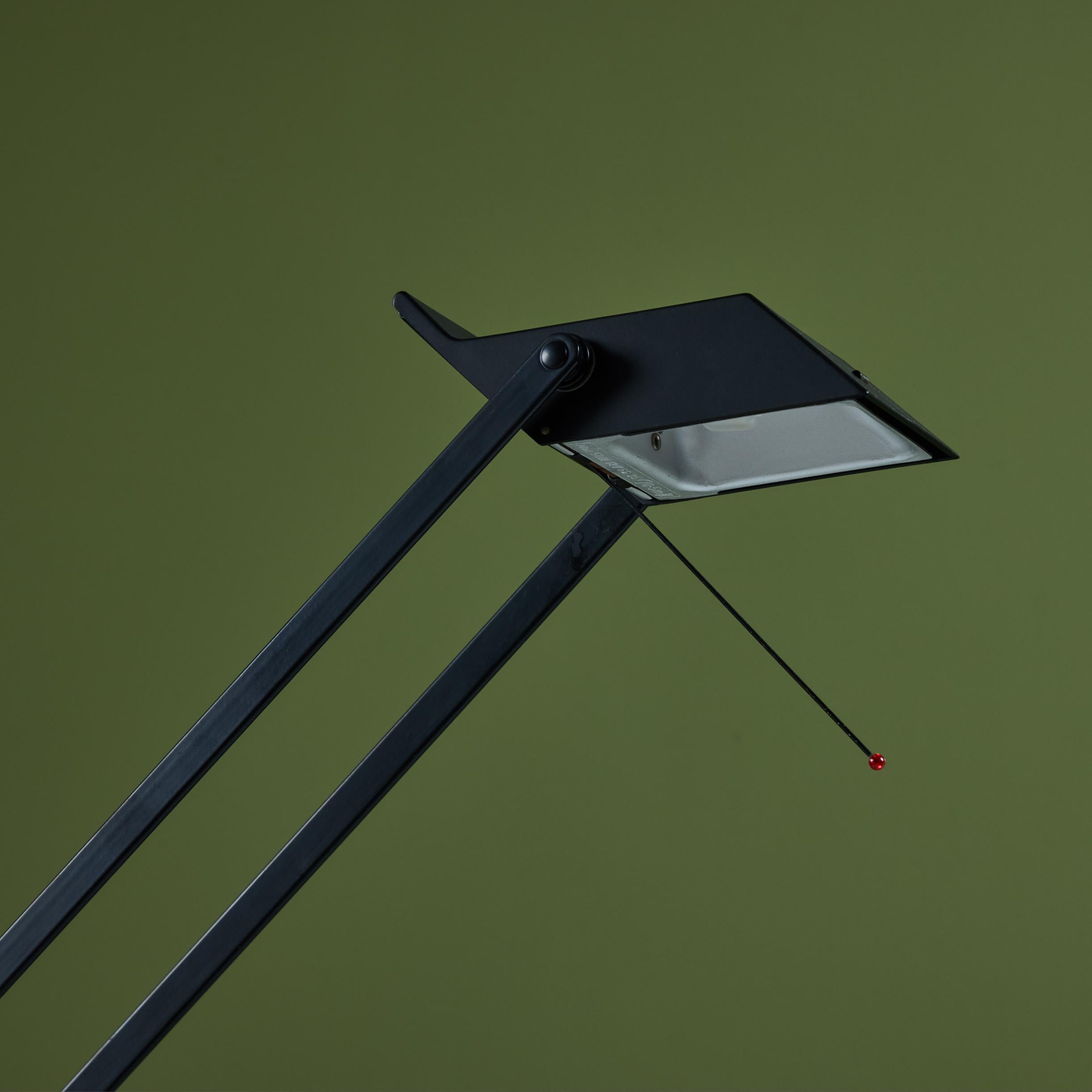 Richard Sapper 'Tizio' Desk Lamp for Artemide 6