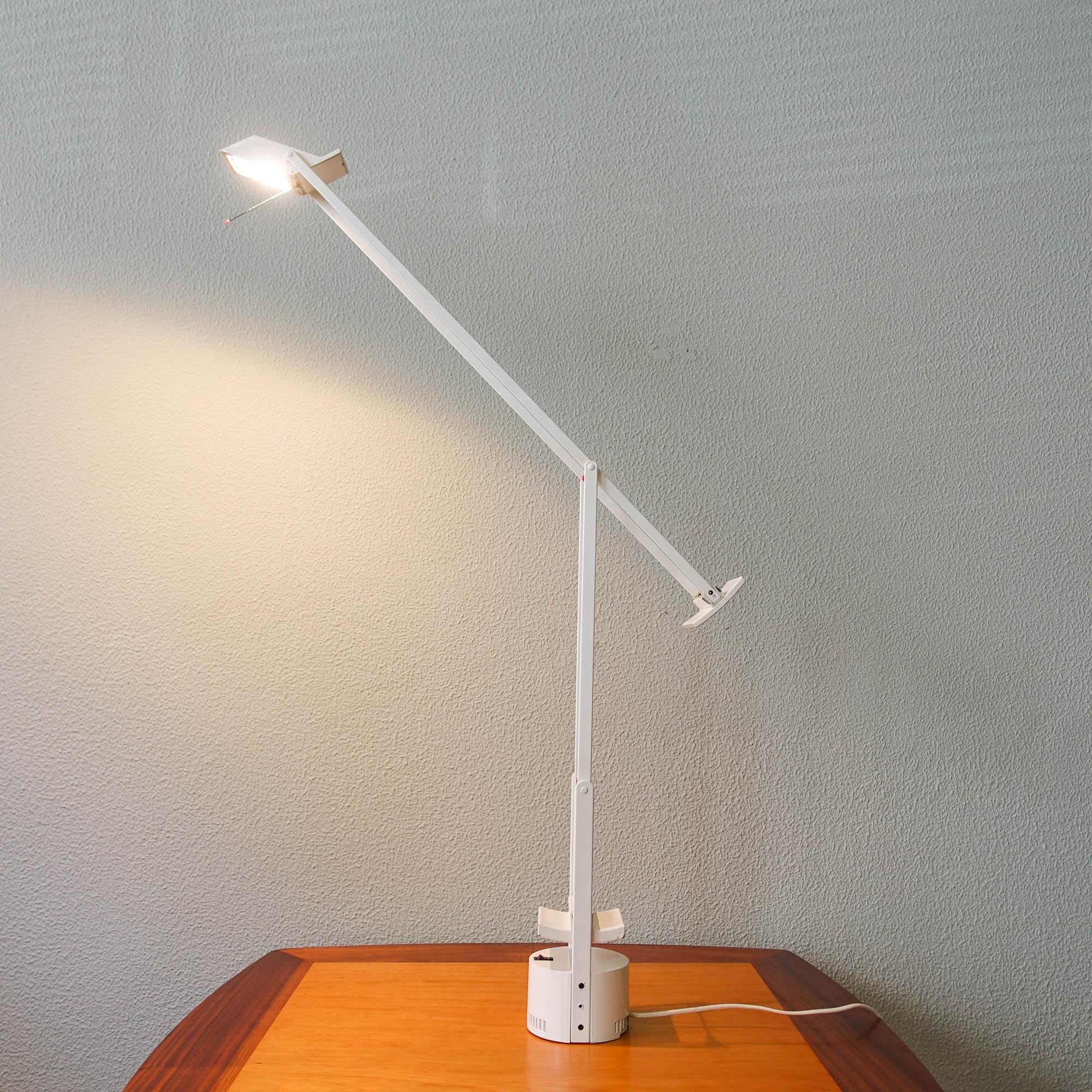 Aluminum Richard Sapper ‘Tizio’ Table Lamp for  Artemide, Italy, 1972 For Sale