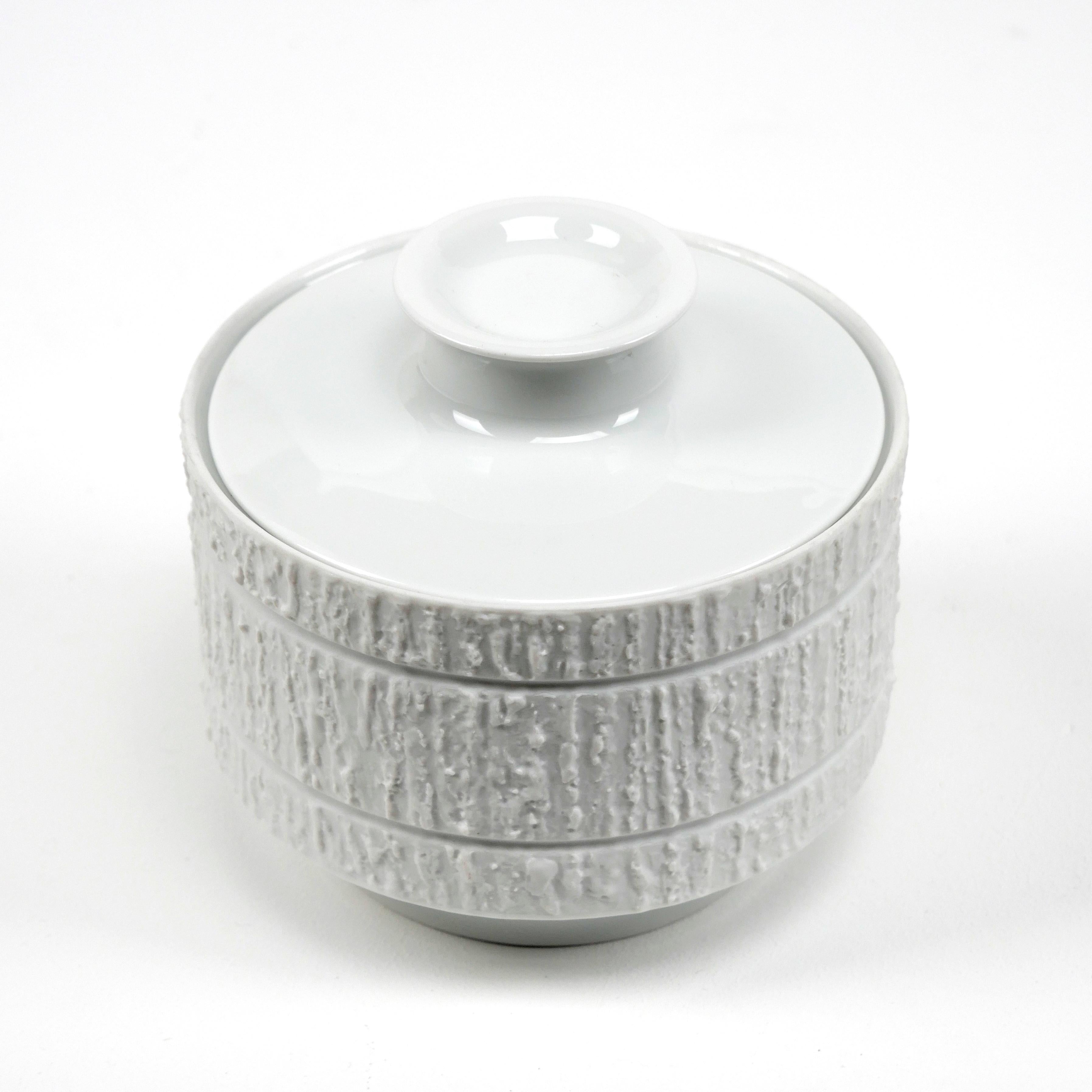 Richard Scharrer, Thomas Rosenthal Germany 'Arcta' pot with lid, 1970s brutalist In Good Condition In London, GB