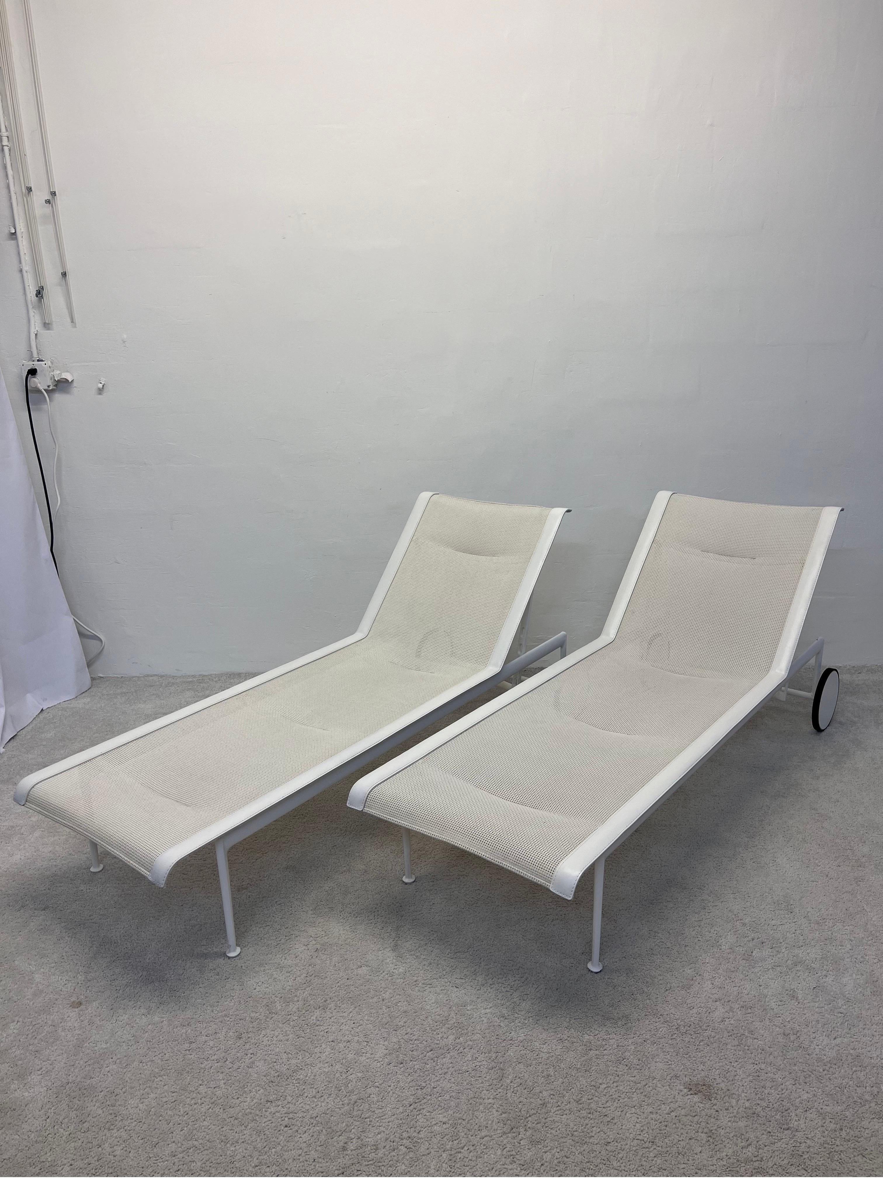 Mid-Century Modern Richard Schultz 1966 Adjustable Outdoor Chaise Lounges for Knoll - a Pair