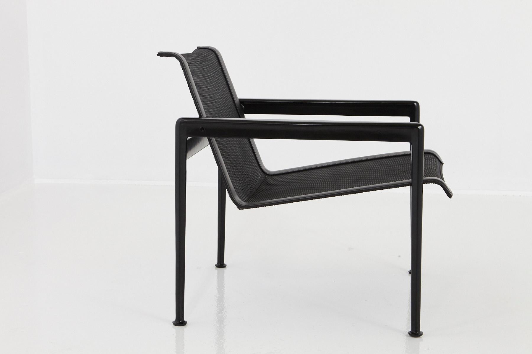 Mid-Century Modern Richard Schultz All Black Garden Lounge Chair from the '1966 Collection' For Sale