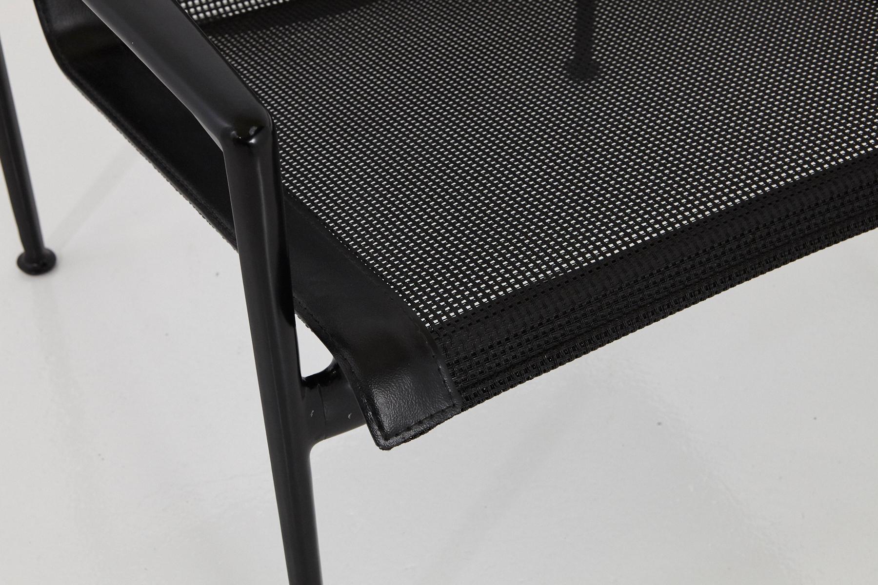 Aluminum Richard Schultz All Black Garden Lounge Chair from the '1966 Collection' For Sale