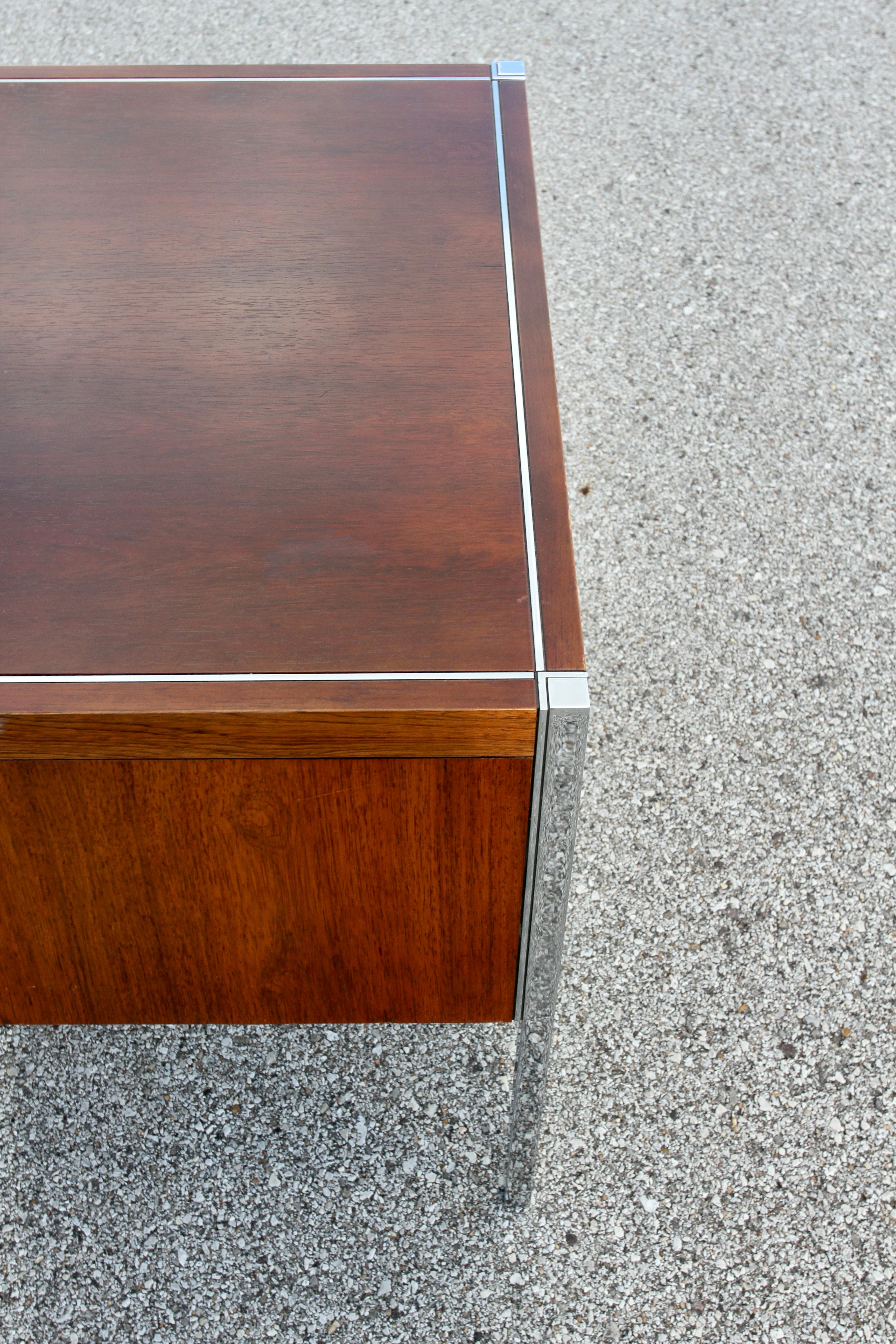 Richard Schultz for Knoll 1960s Mid-Century Modern Rosewood Executive Desk #4146 For Sale 5
