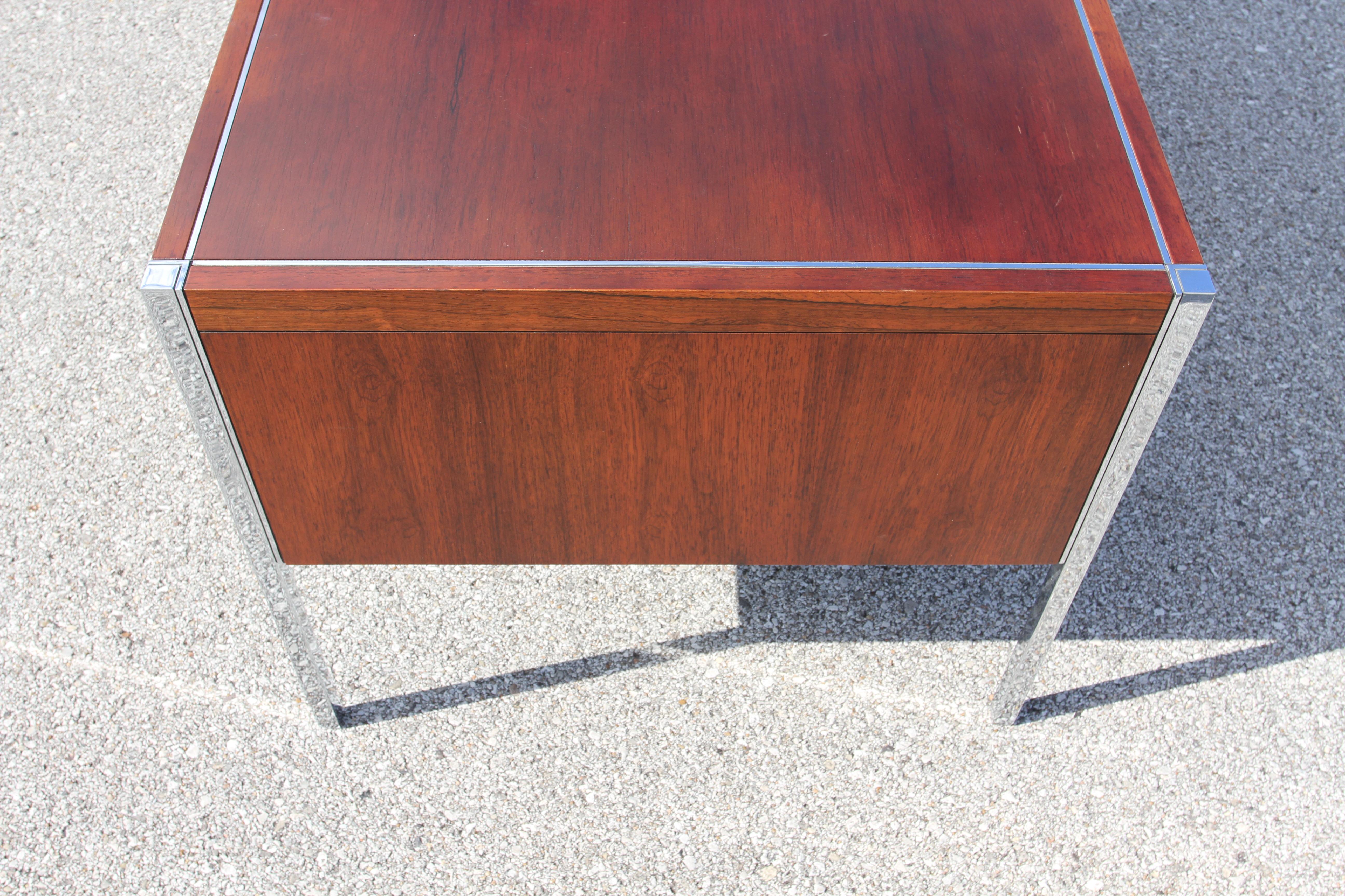 Richard Schultz for Knoll 1960s Mid-Century Modern Rosewood Executive Desk #4146 For Sale 14