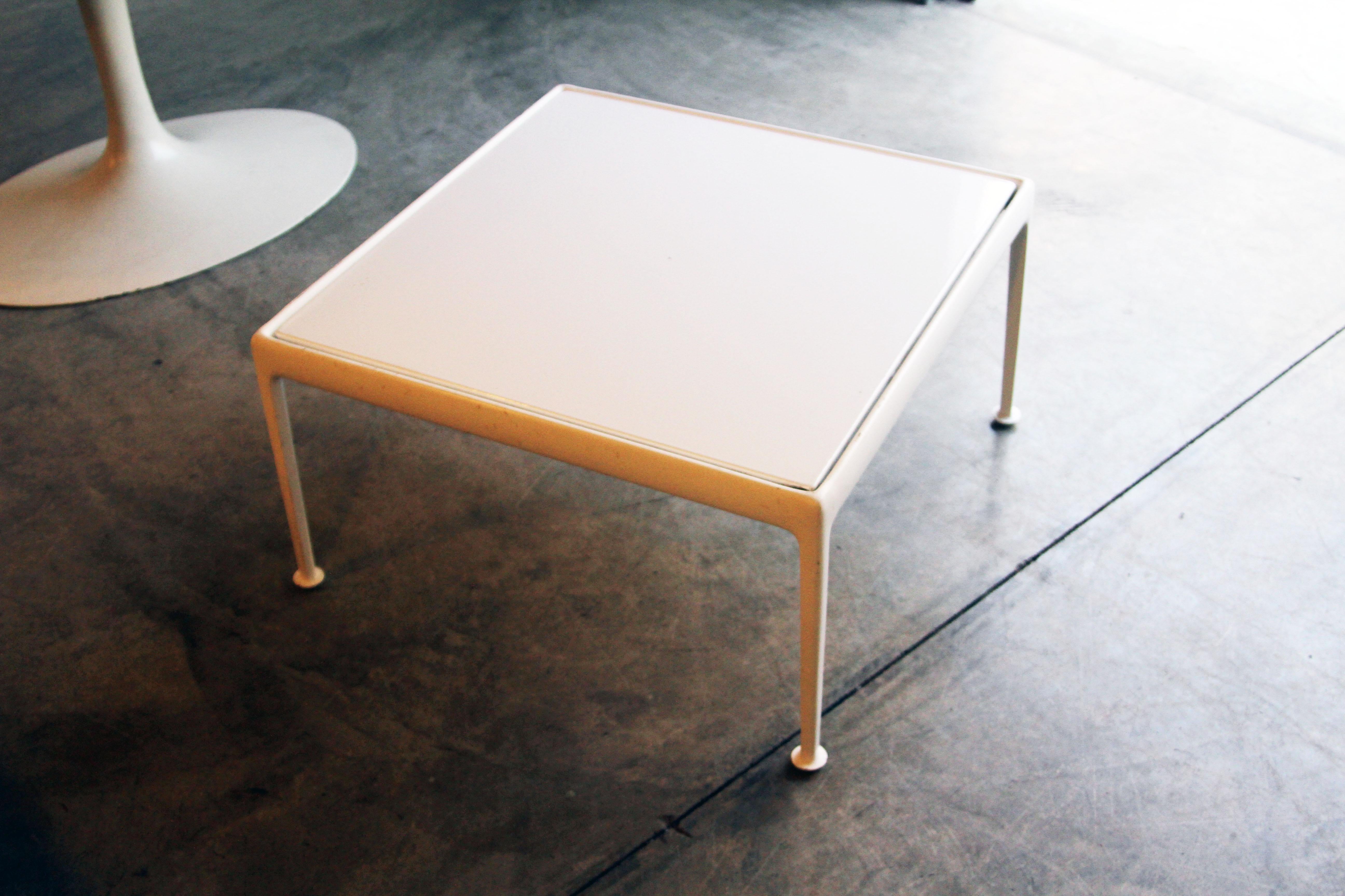 Richard Schultz for Knoll 1966 Series White Coffee Table 3
