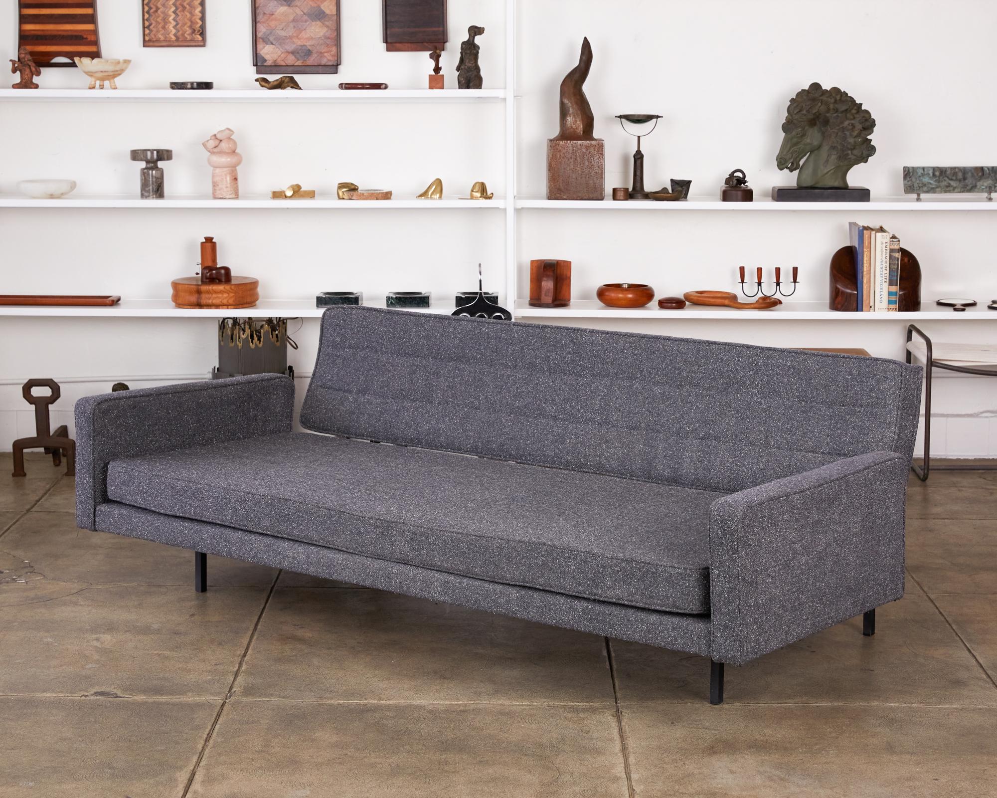 American Richard Schultz for Knoll Convertible Sofa/Daybed