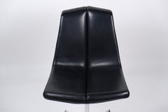 Richard Schultz For Knoll Side Chair With Integrated Ashtray (Pair)