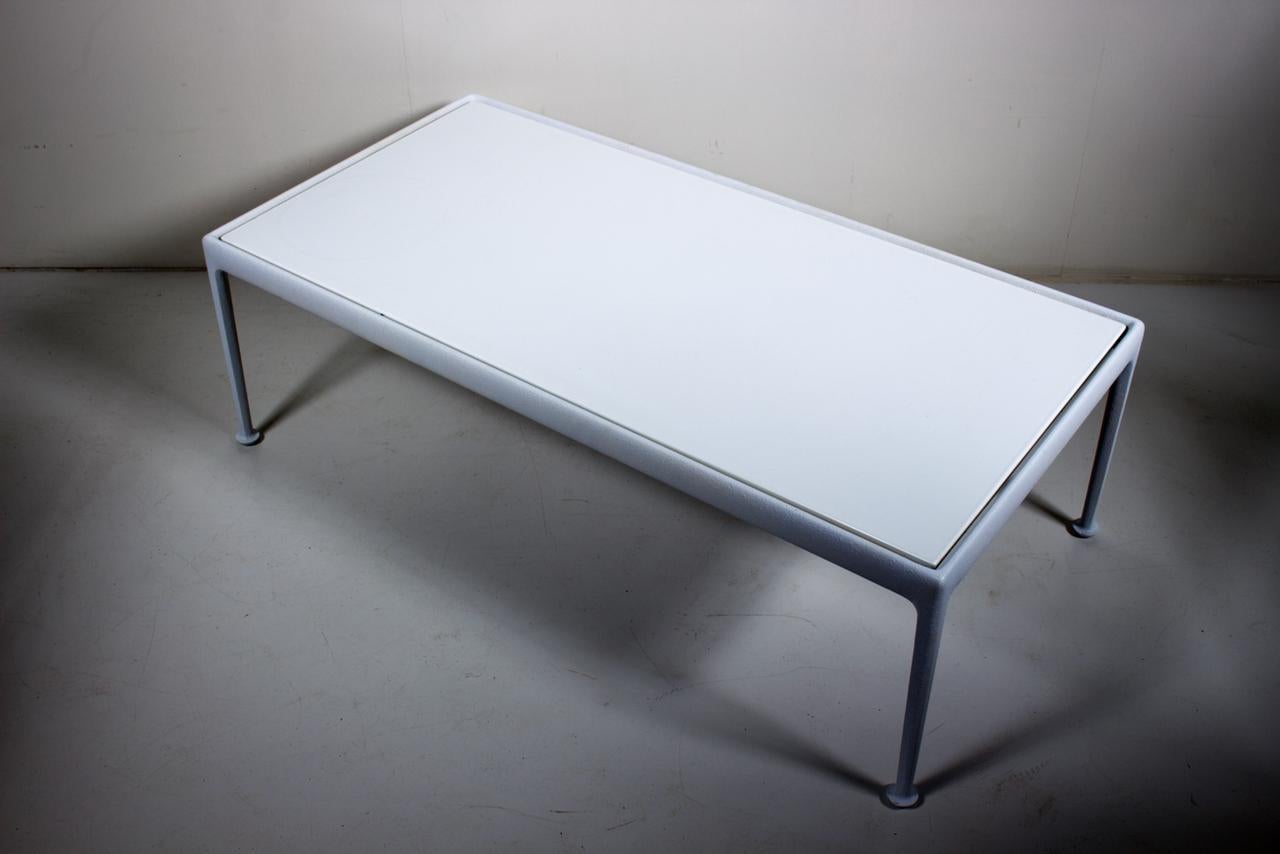 American Richard Schultz for Knoll White on White Indoor Outdoor Coffee Table, 1960's For Sale