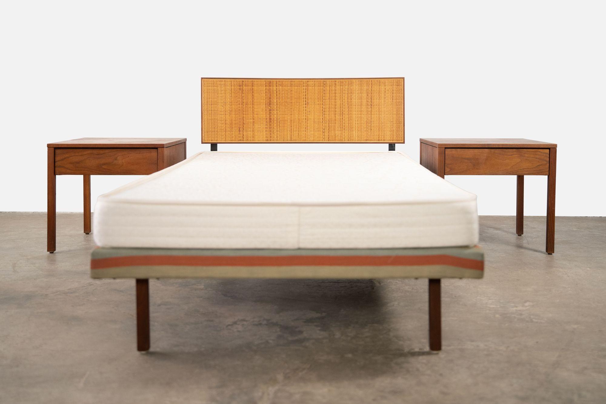 Richard Schultz Pair of Single Beds for Knoll, Will Also Serve as a King Bed For Sale 1