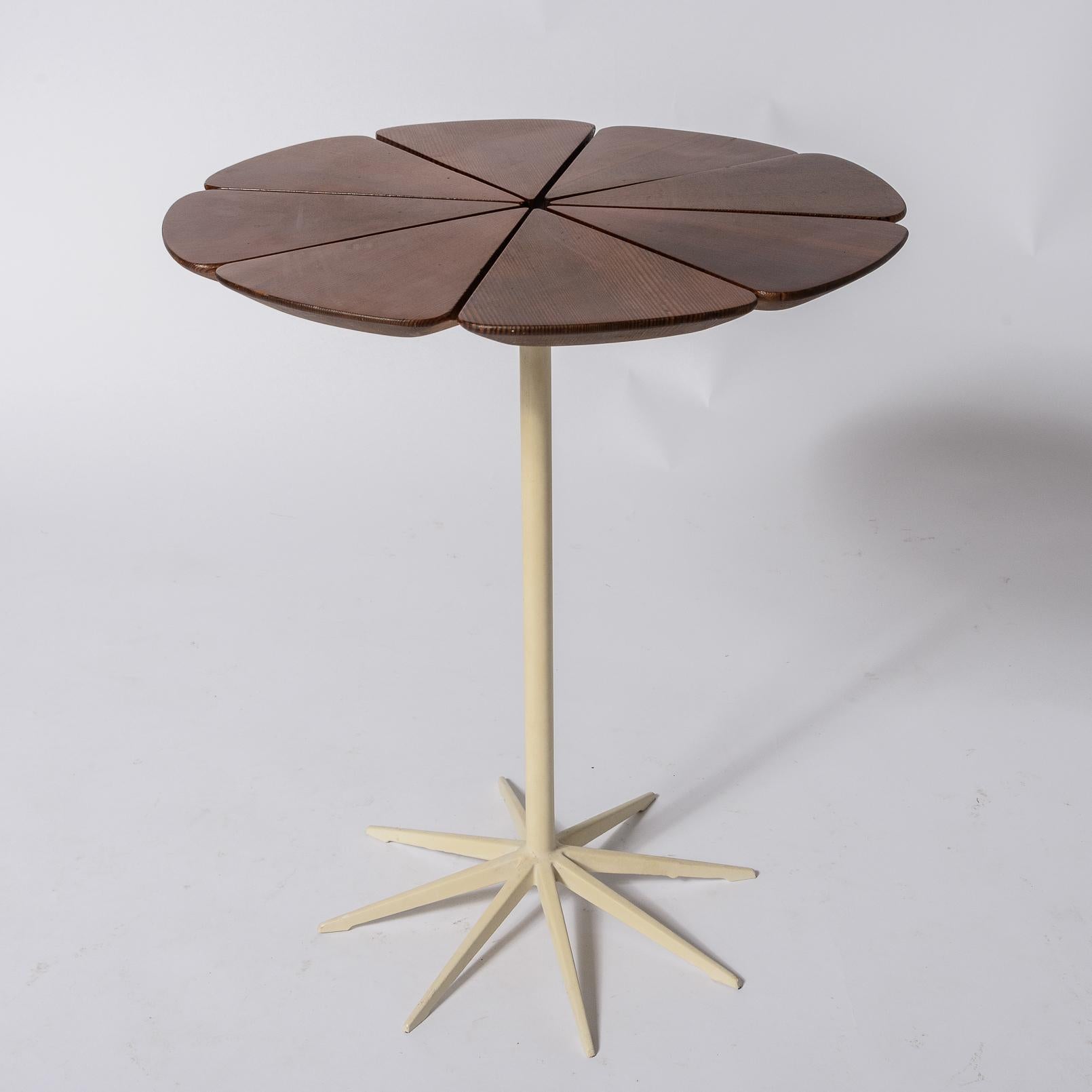 Américain Table d'appoint Richard Schultz Petal Modèle P320