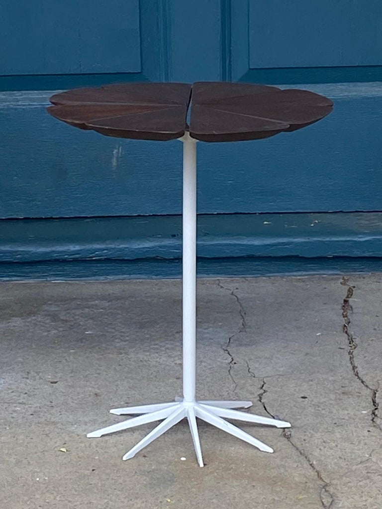 American Richard Schultz Petal Side Table for Knoll For Sale