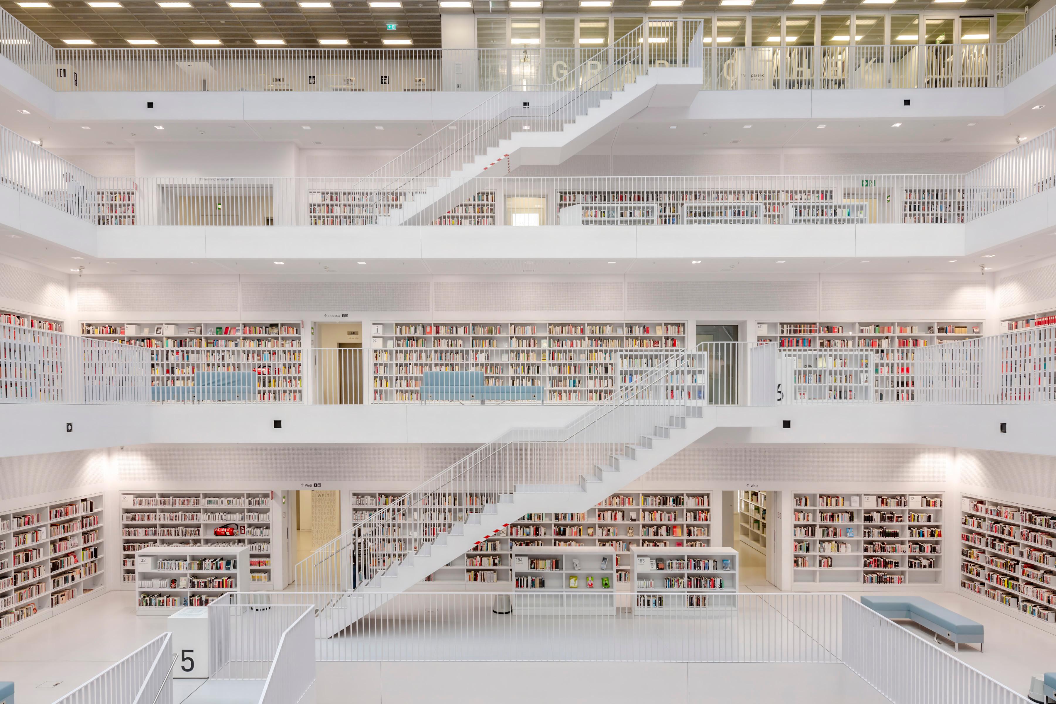 Stuttgart library - color photography For Sale 7