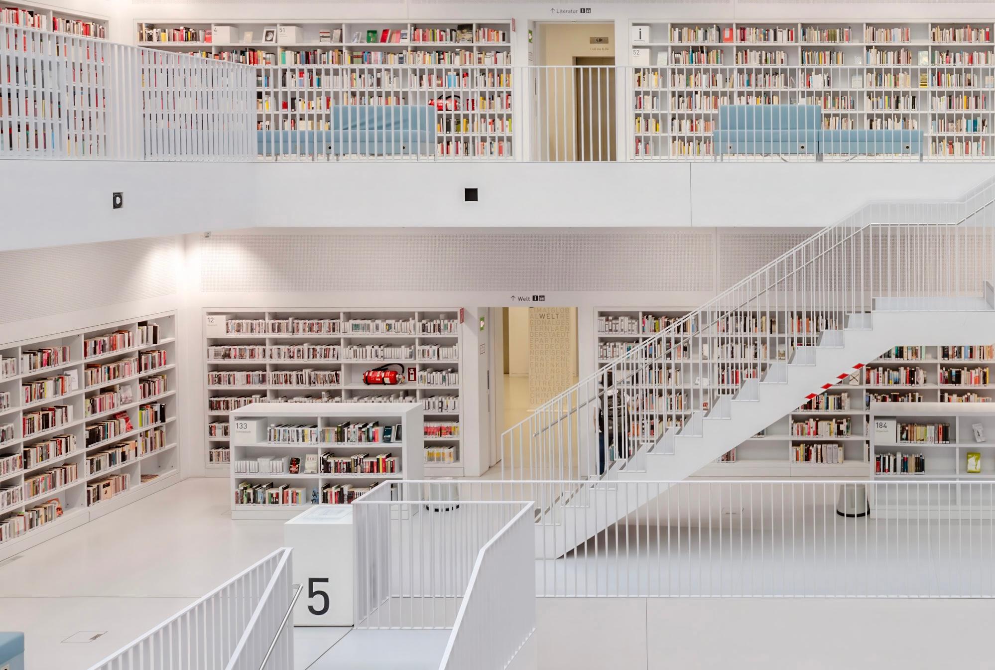 Stuttgart library - color photography For Sale 3