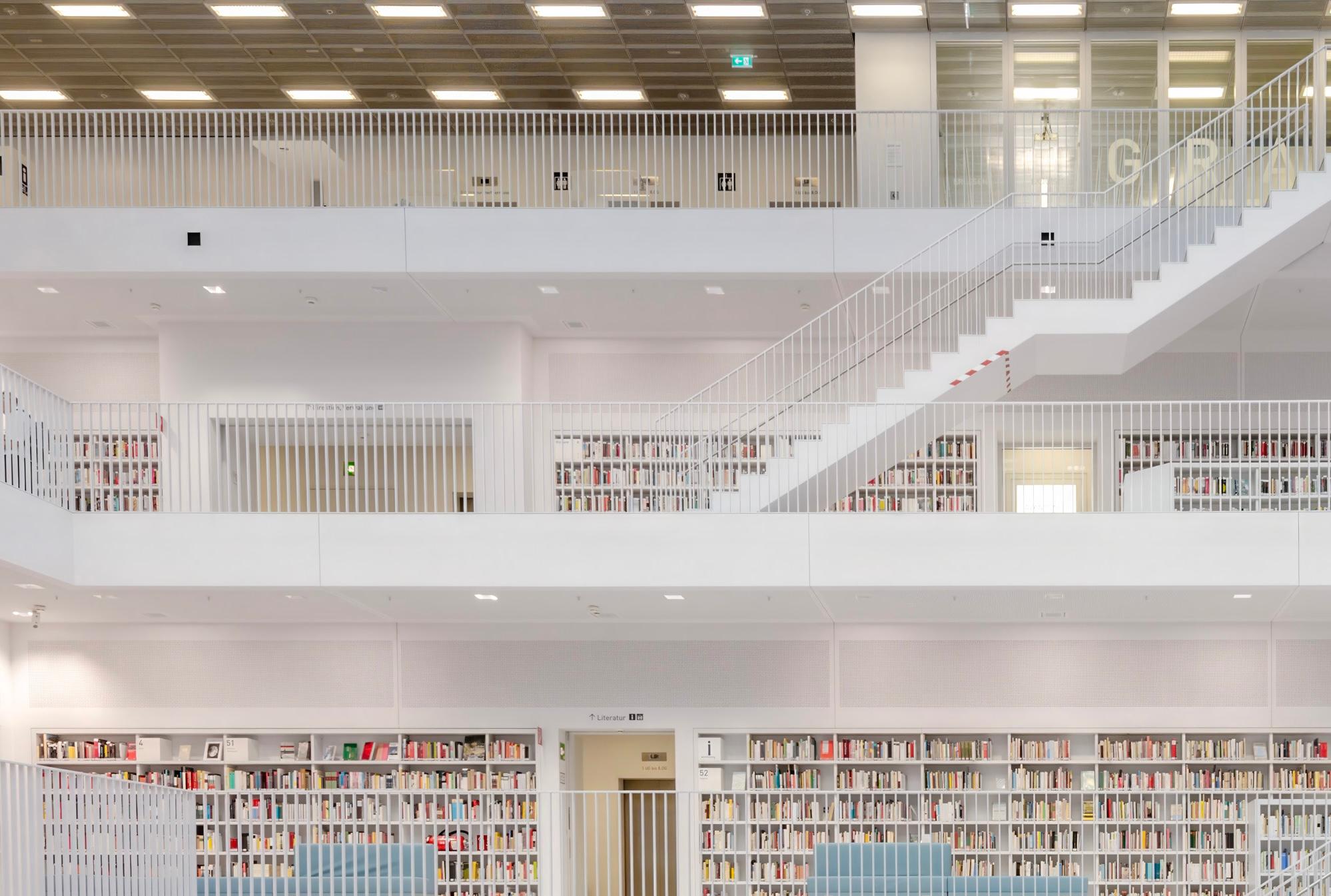 Stuttgart library - color photography For Sale 4