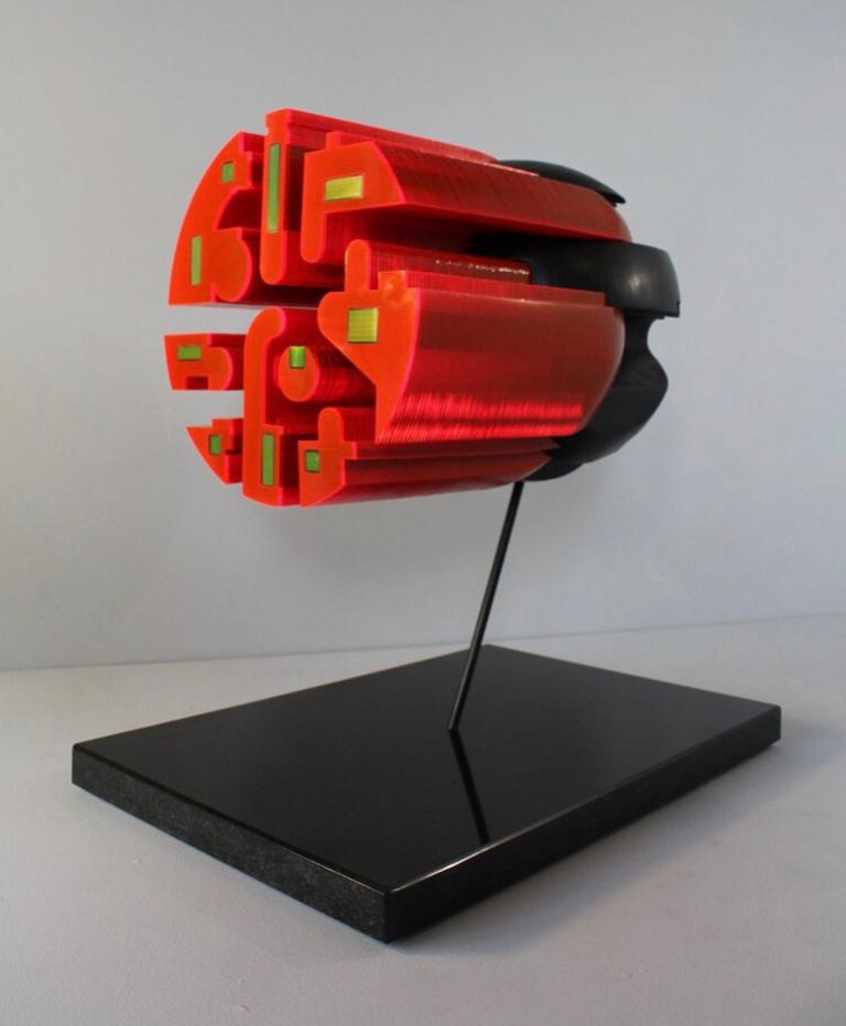 Baraka - escultura abstracta contemporánea roja de técnica mixta - Sculpture de Richard Slee