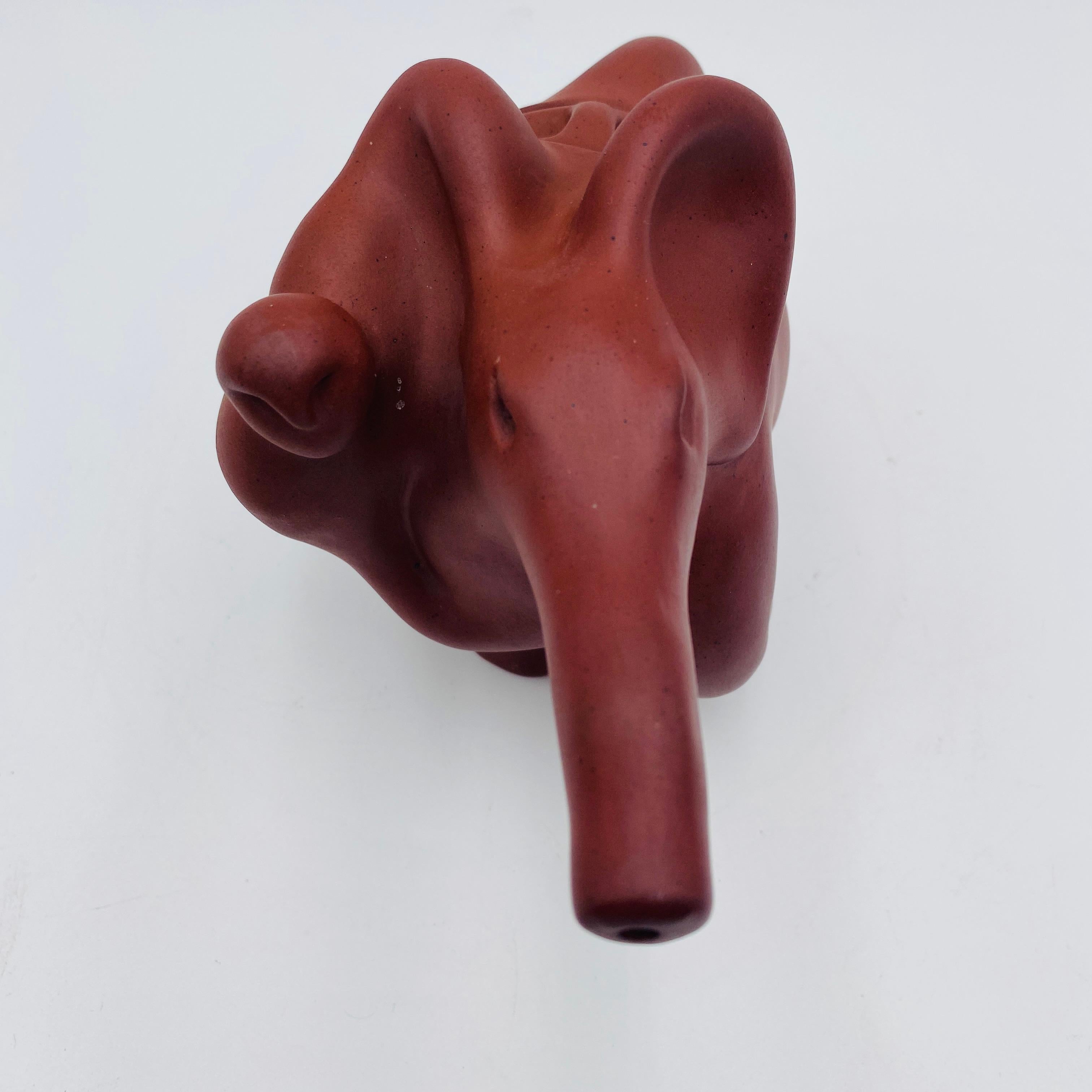 Richard Swanson Red Clay Teapot Elephant Rider 1990s In Good Condition For Sale In San Juan Capistrano, CA