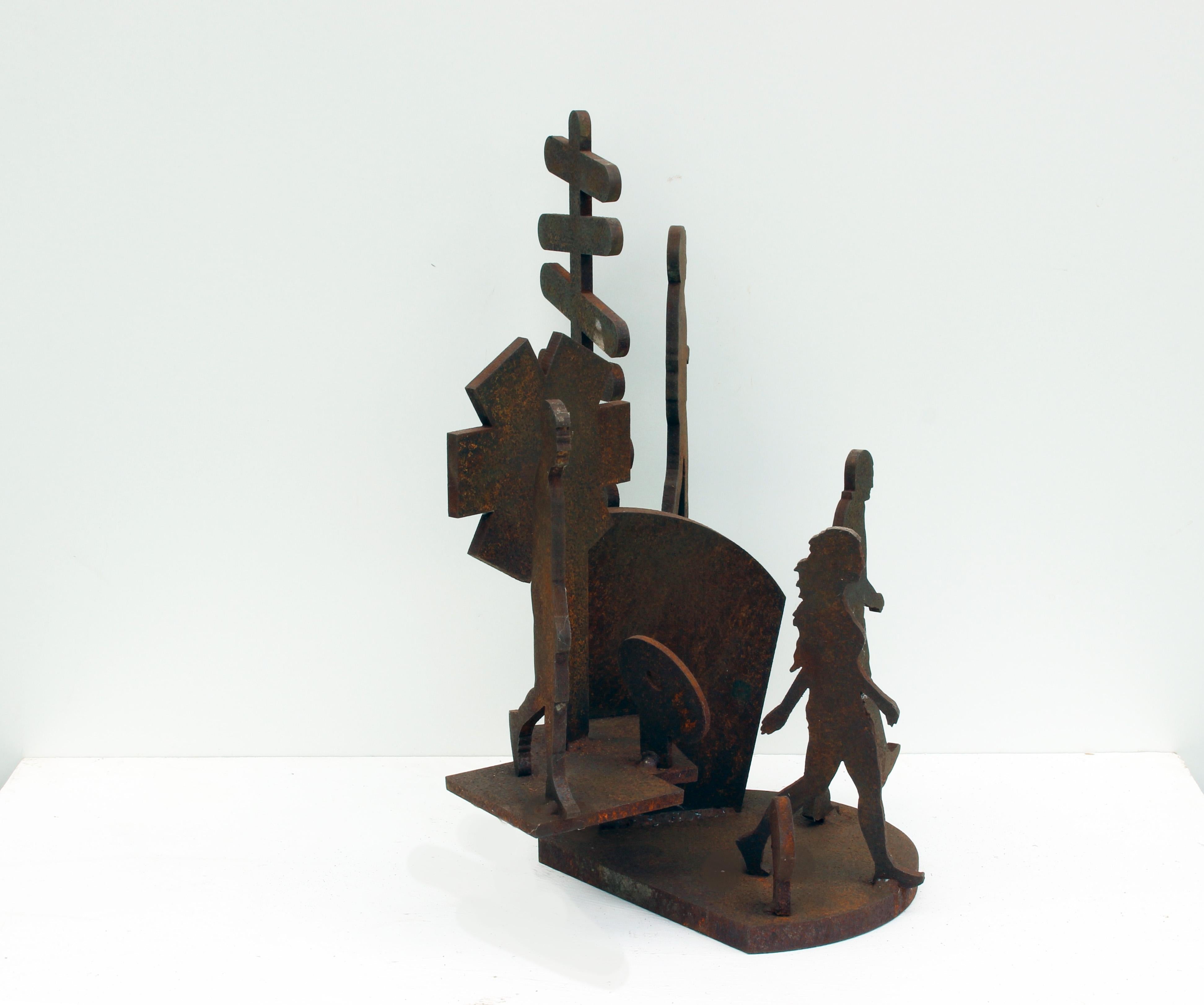 Ma série de sculptures Small Townes sont des pièces de table en acier rouillé. Ce sont des pièces durables, qui invitent à regarder sous tous les angles, et qui peuvent être placées sur une table ou un piédestal. Ces sculptures projettent des ombres