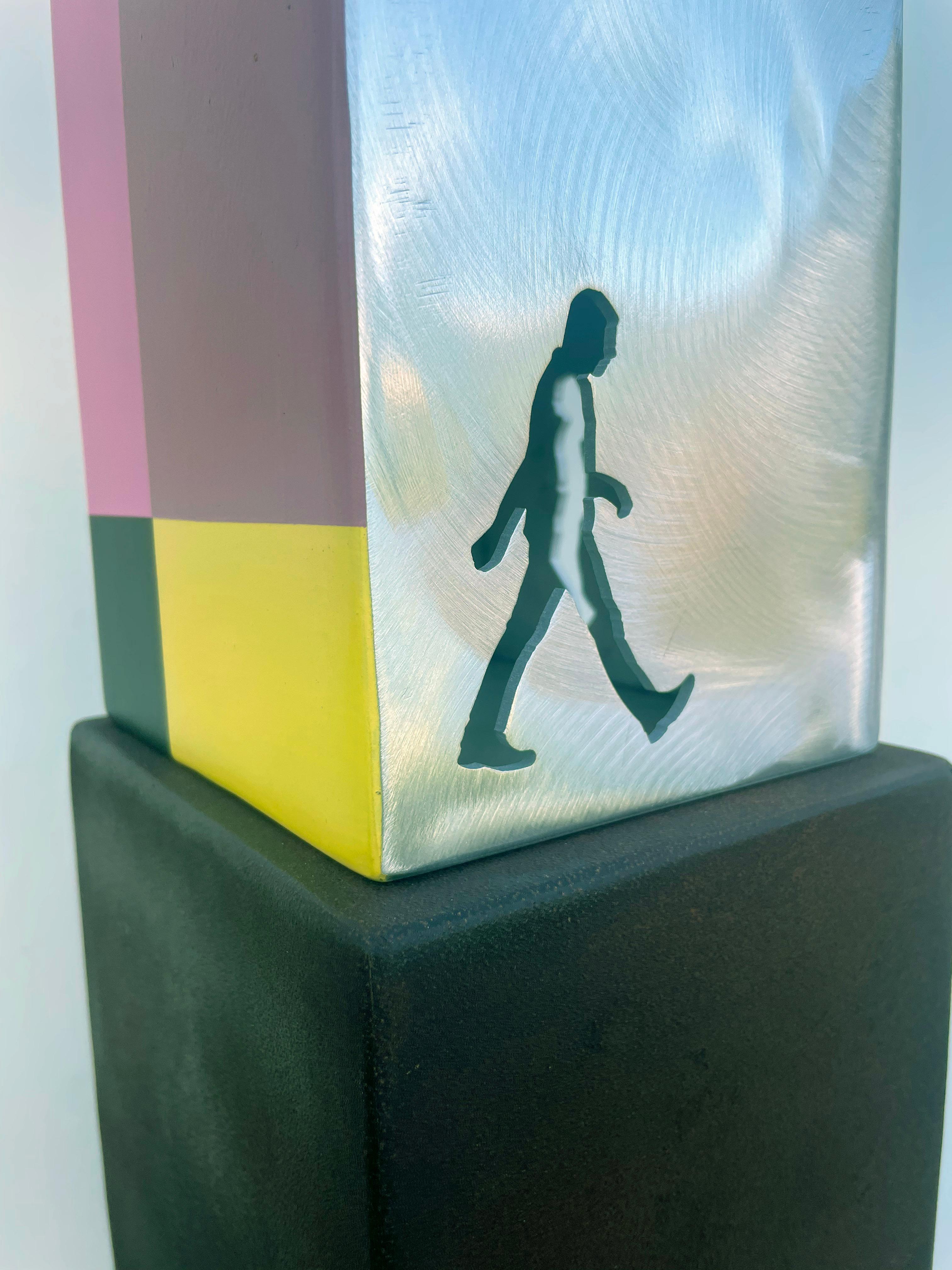 scultura da tavolo, scultura da interno, metallo, colorato; 