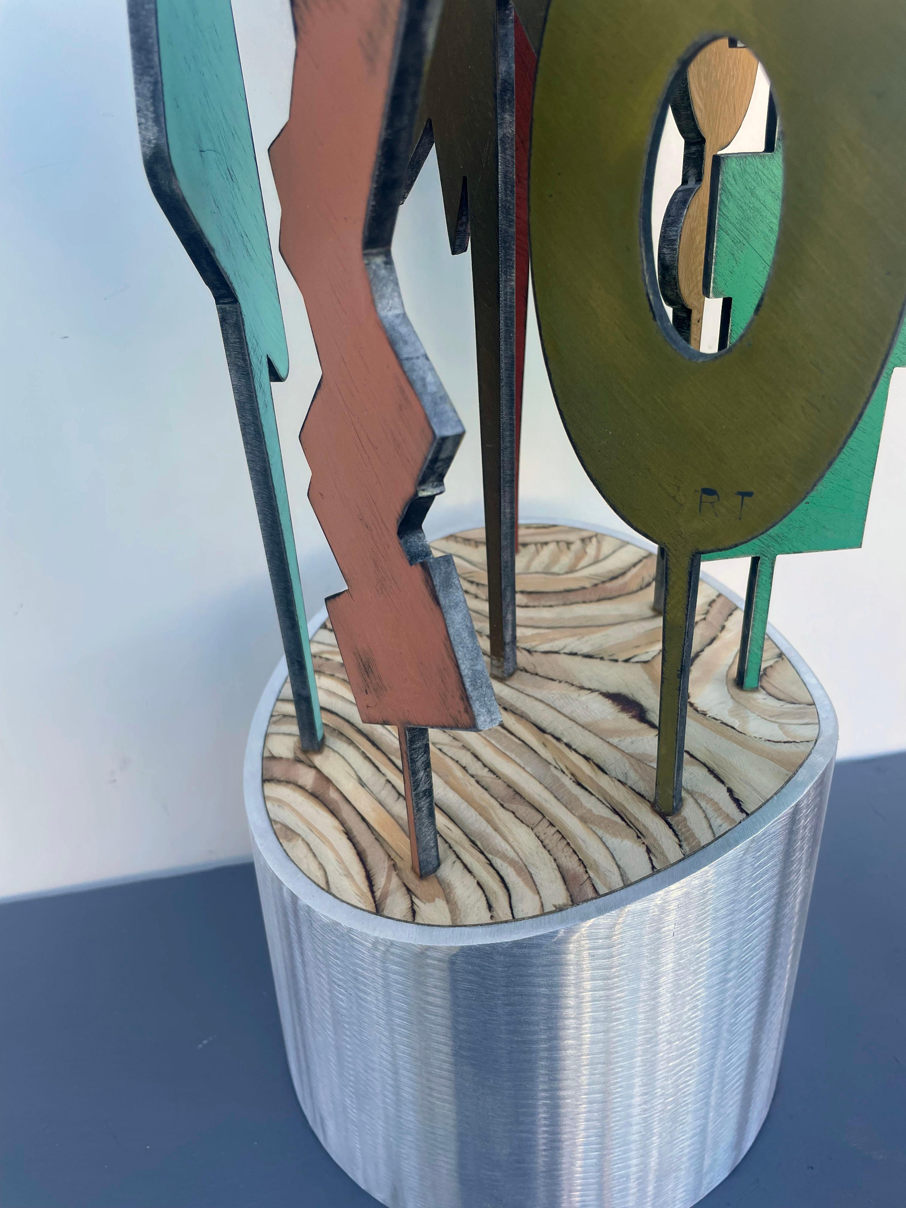 sculpture de table, sculpture d'intérieur, bois et métal, colorée, 