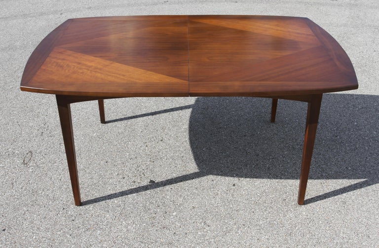 Richard Thompson for Glenn of California Large Mid-Century Modern Dining Table   For Sale 8