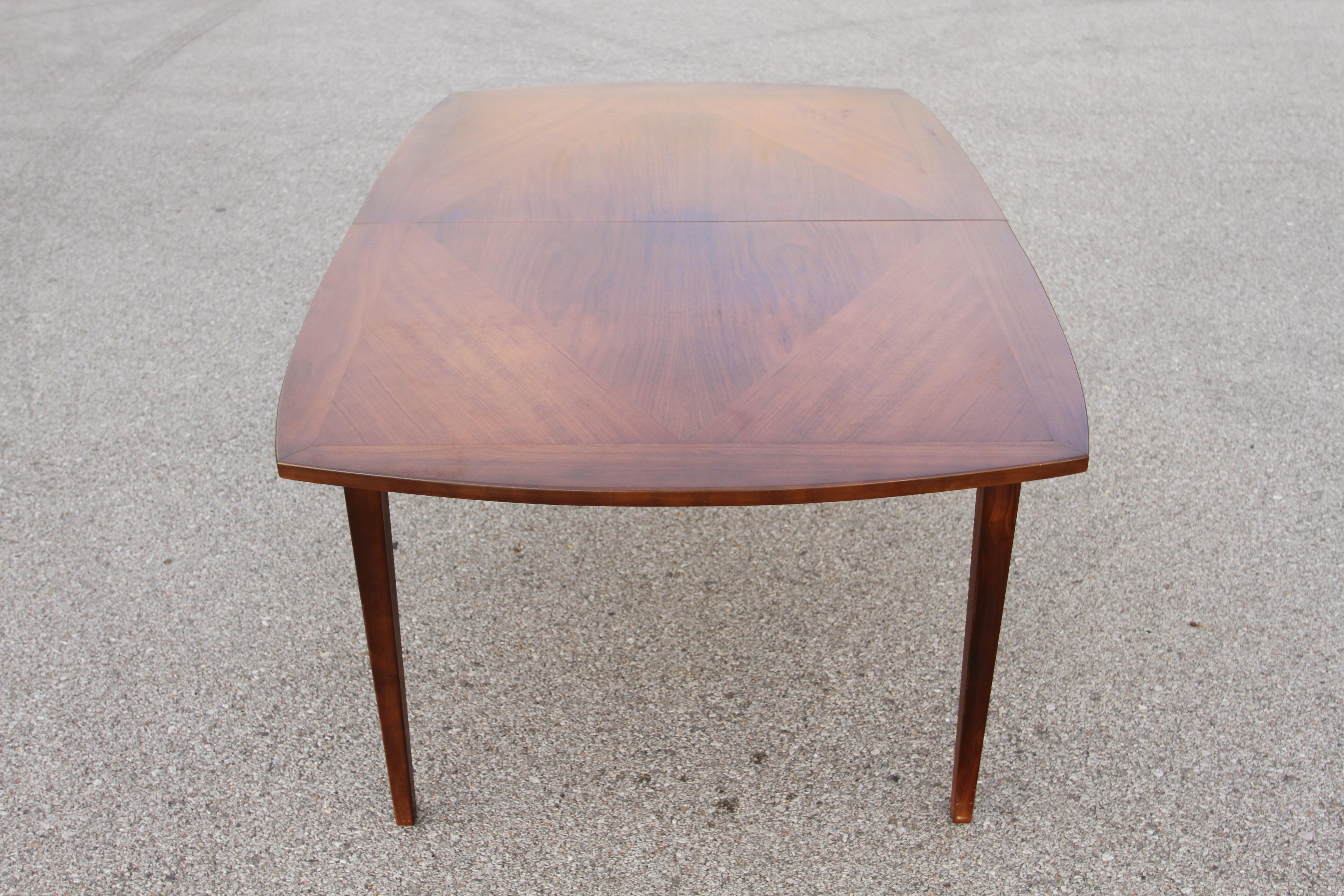 Richard Thompson for Glenn of California Large Mid-Century Modern Dining Table   In Good Condition In St. Louis, MO
