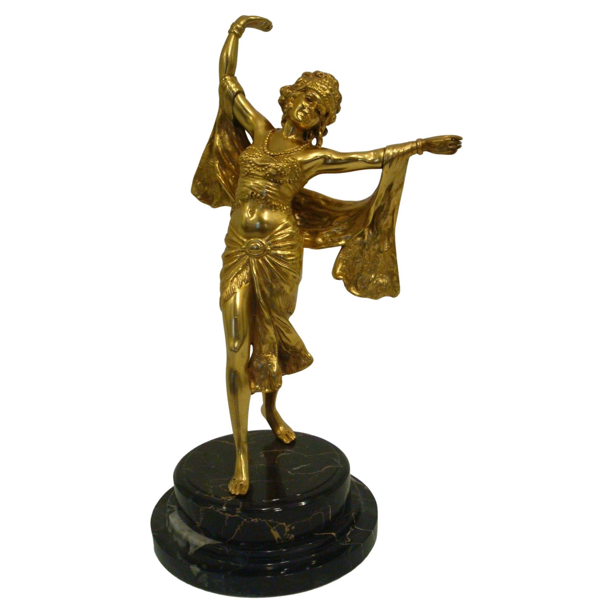 Österreichische vergoldete Bronzefigur einer orientalischen Frau, tanzend, Richard Thuss