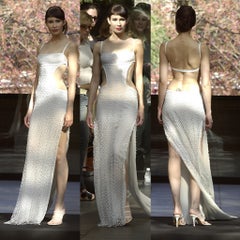 RICHARD TYLER 2003 Vintage Runway Off-White Silk + Leather Backless Wedding Gown