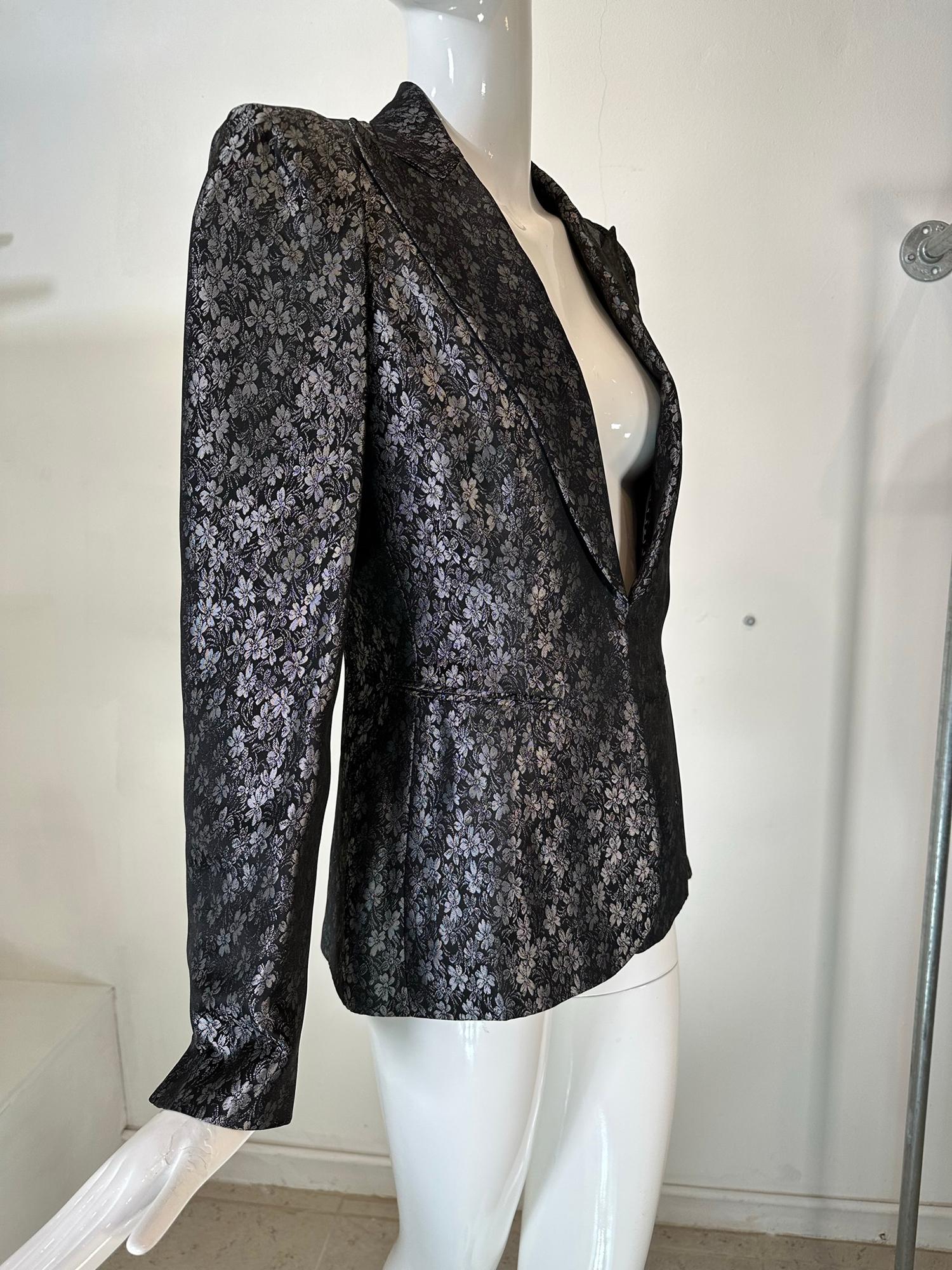  Richard Tyler black & silver brocade tailored single breasted jacket,from the 1990s. A sleek jacket for day or evening as good with jeans as a simple cocktail dress. Amazing shoulders, shaped to perfection. The jacket tapers at the waist and skims