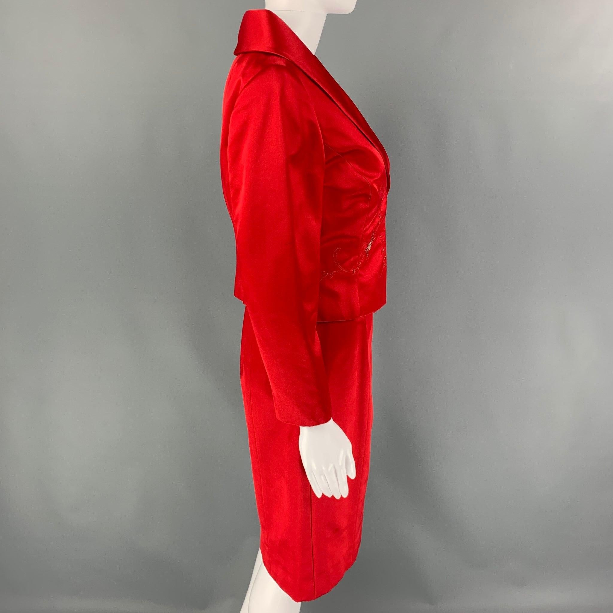 Women's RICHARD TYLER Couture Size 8 Red Silk Rayon Beaded Knee-Length 2 Piece Set For Sale