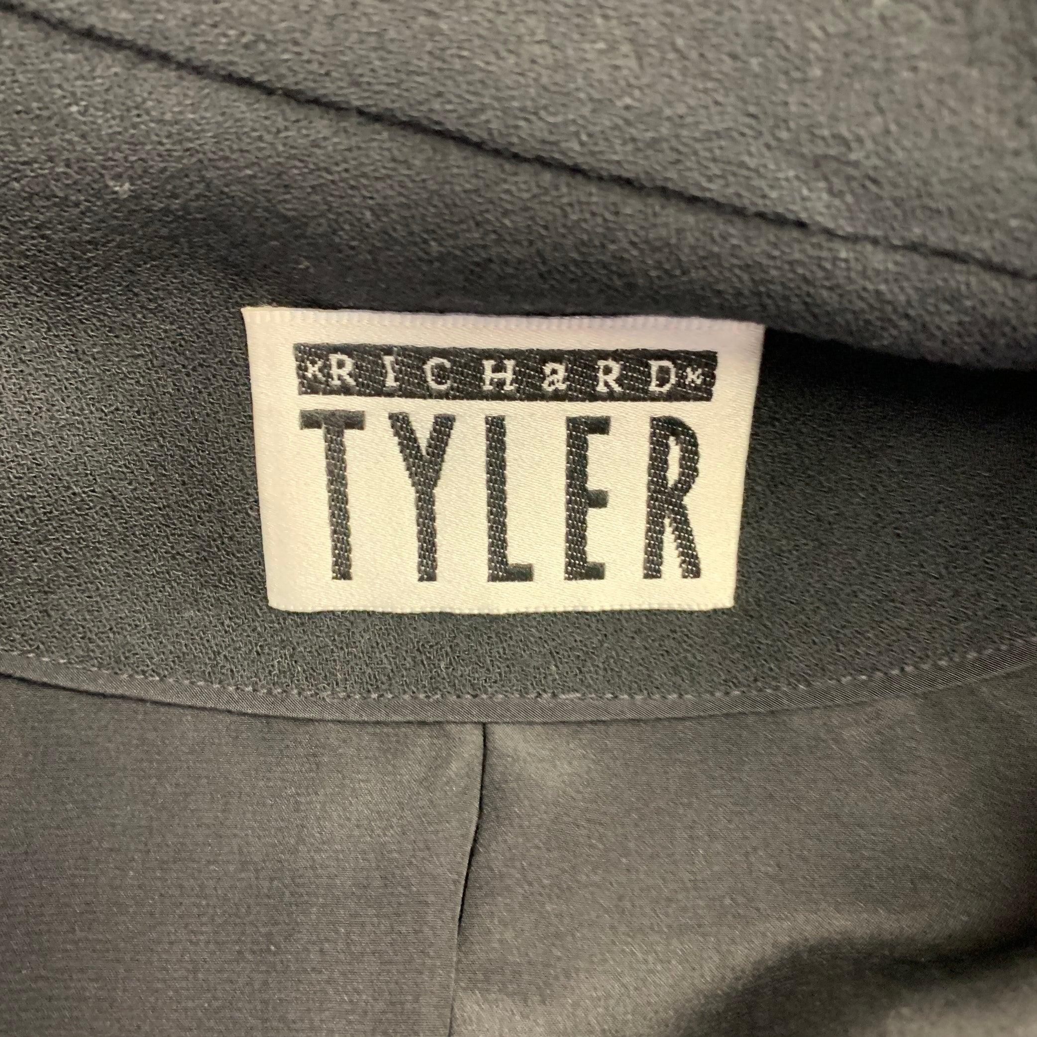 RICHARD Tyler Taille 40 Manteau de sport en crêpe de laine noir à un seul bouton Pour hommes en vente
