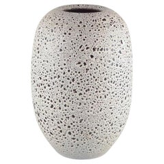 Richard Uhlemeyer (1900-1954), German studio ceramist. Large ceramic floor vase.