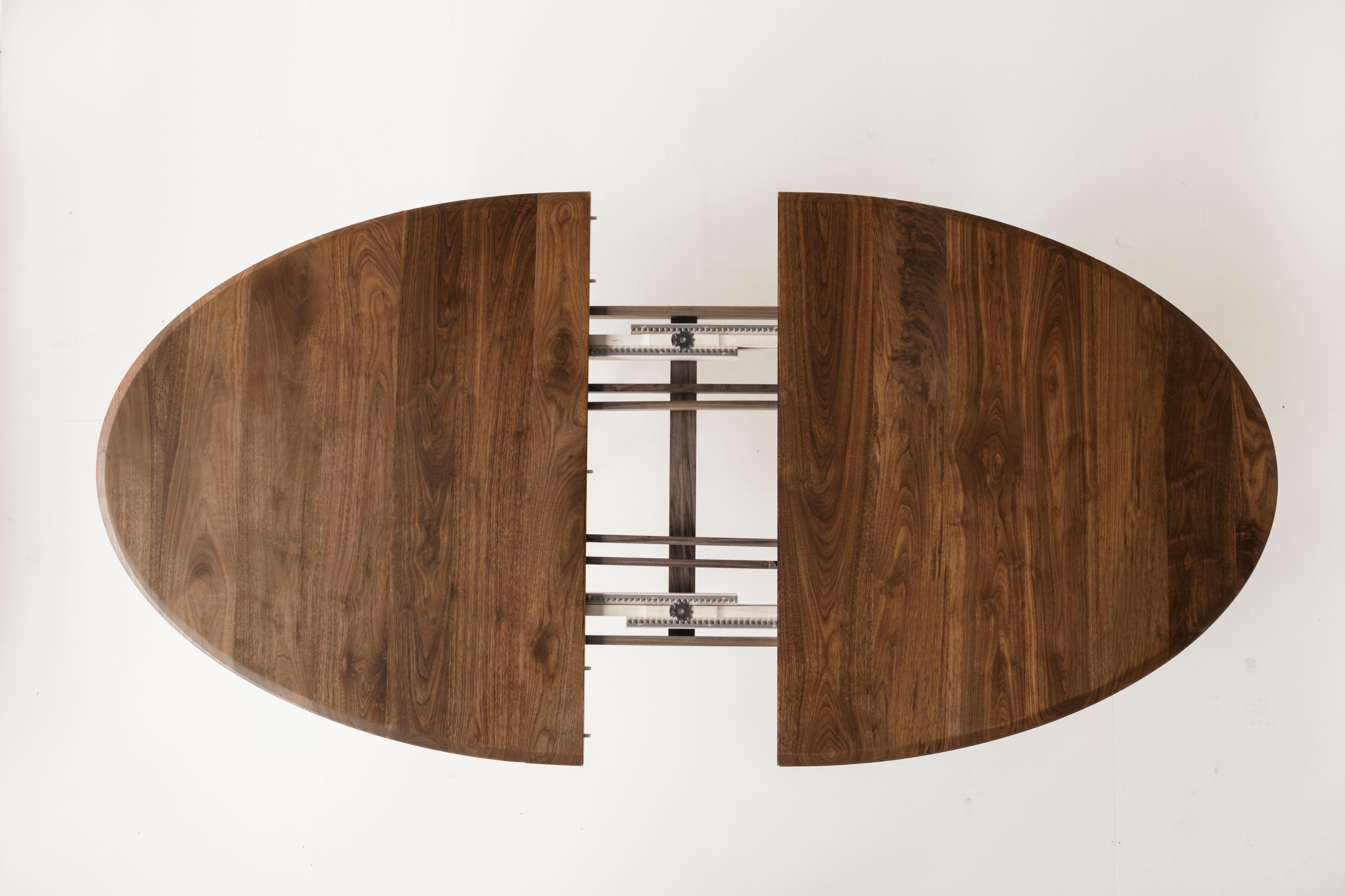 oval dining table extendable